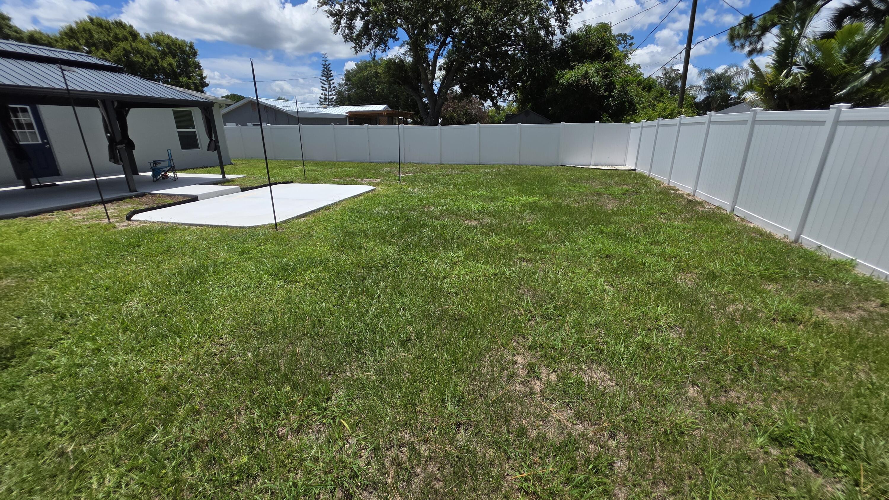 VERO BEACH HIGHLANDS UNIT 4 - Residential Lease
