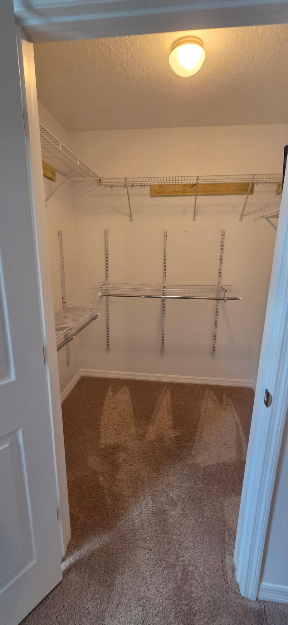 VERO BEACH HIGHLANDS UNIT 4 - Residential Lease