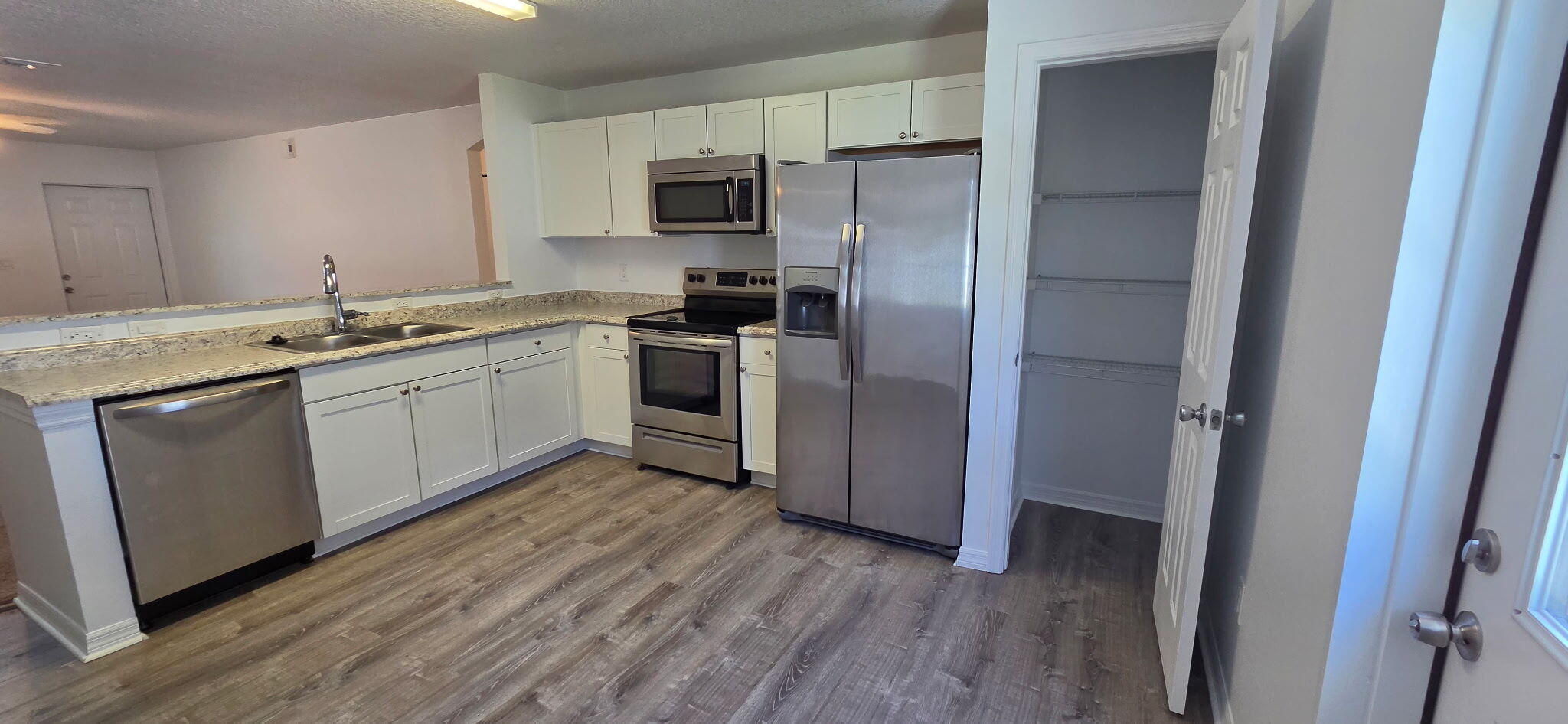 VERO BEACH HIGHLANDS UNIT 4 - Residential Lease