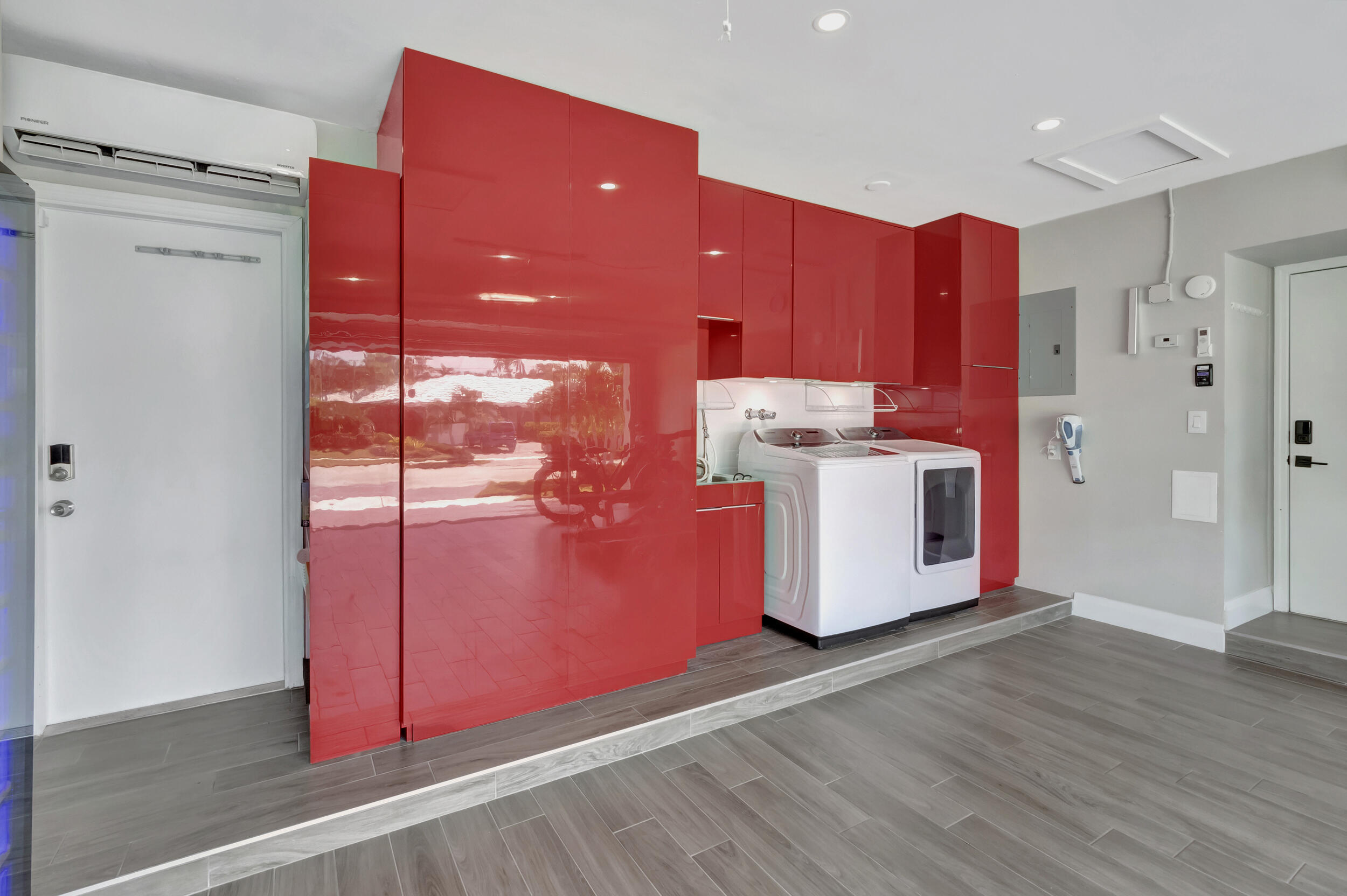 CAMINO GARDENS - Residential