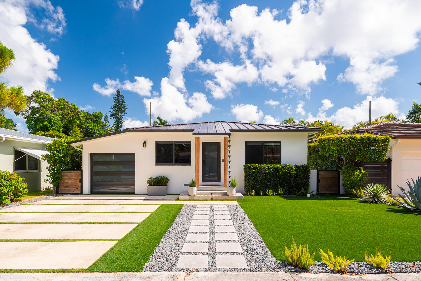 RIVIERA PARK - Residential