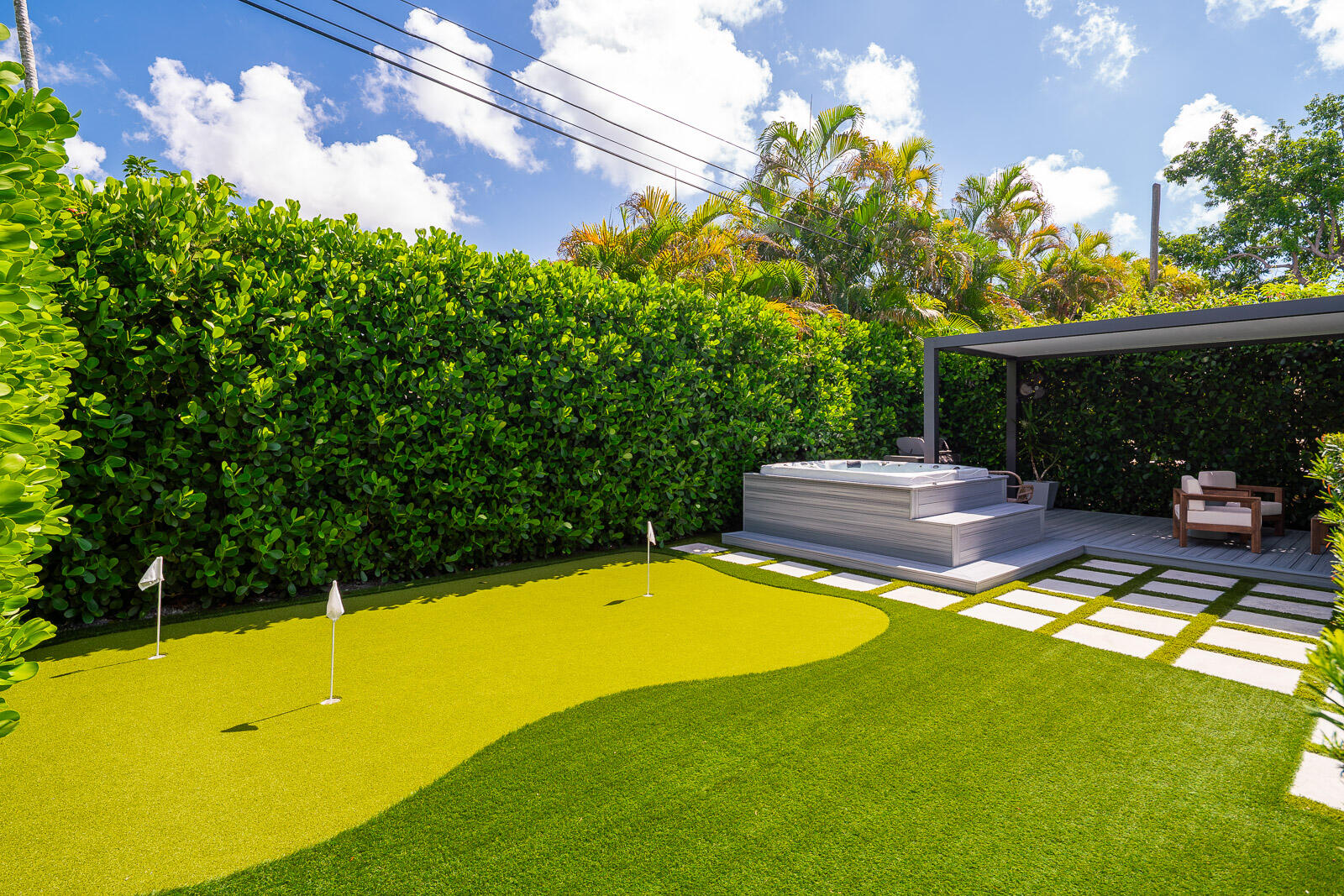 RIVIERA PARK - Residential