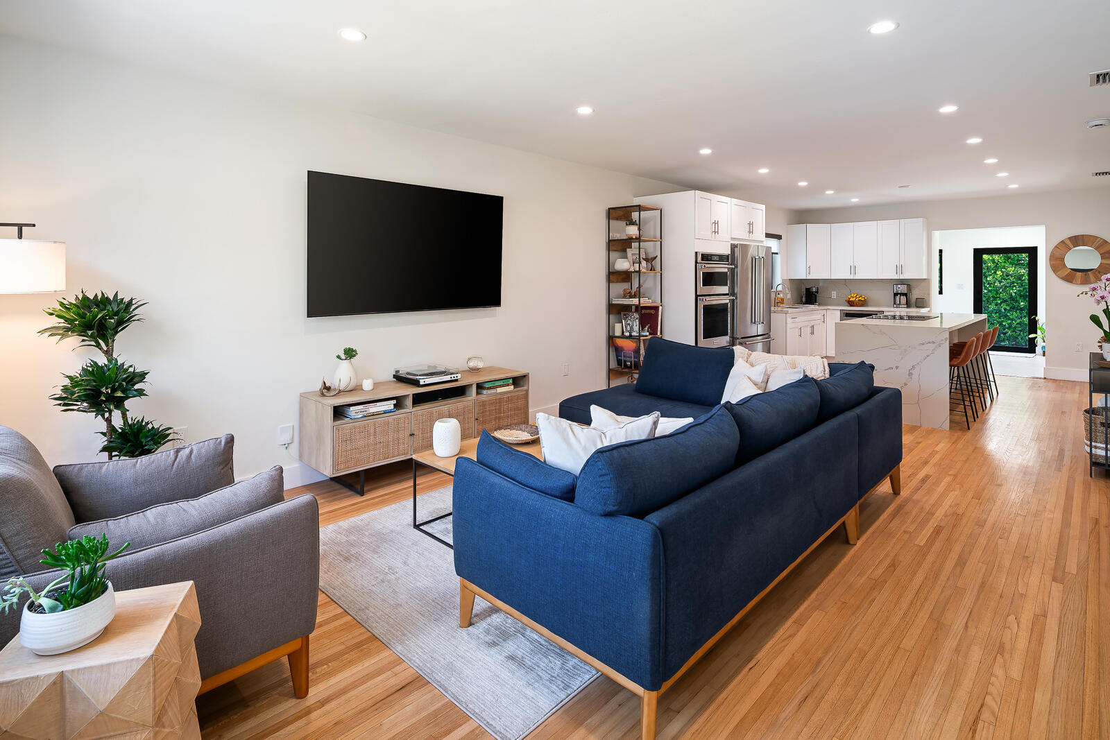 RIVIERA PARK - Residential