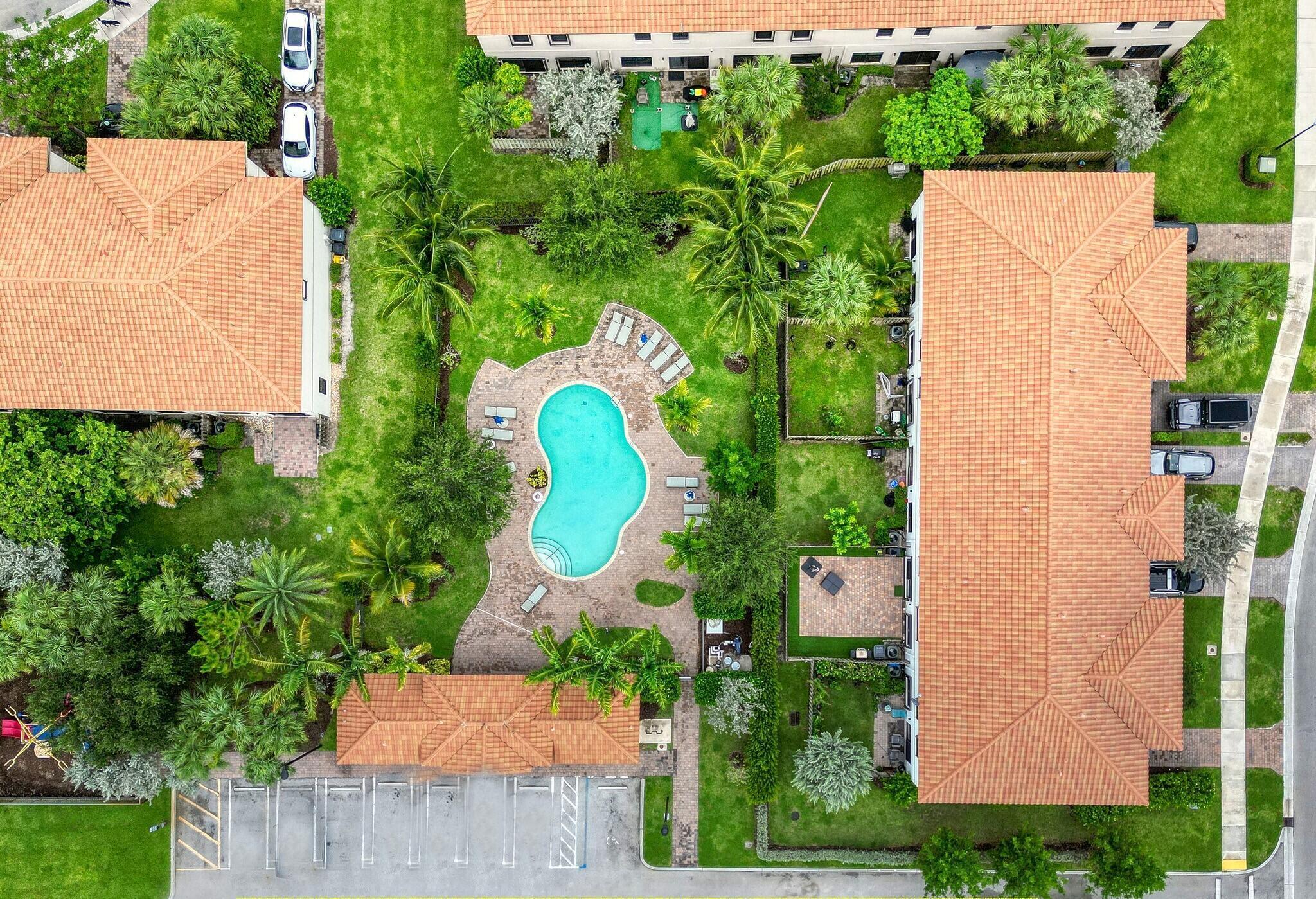SABAL GROVE PLAT TWO - Residential Lease