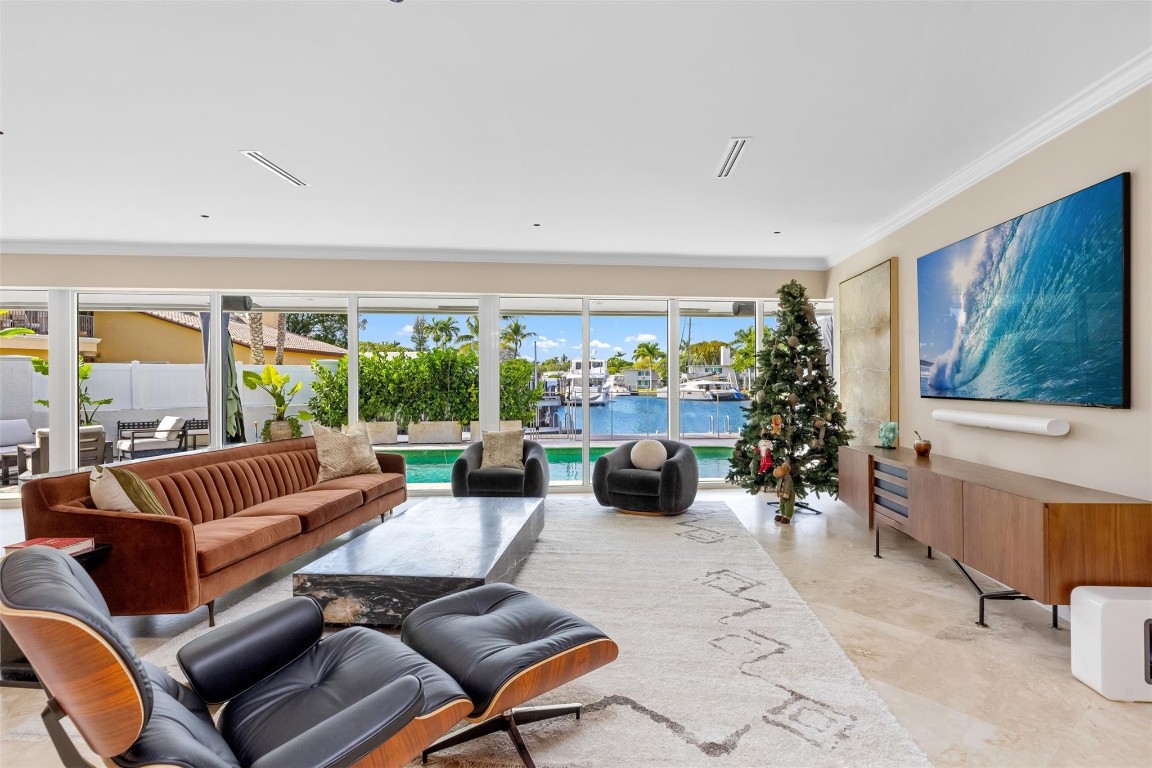 Sunrise Key 45-6 B - Residential