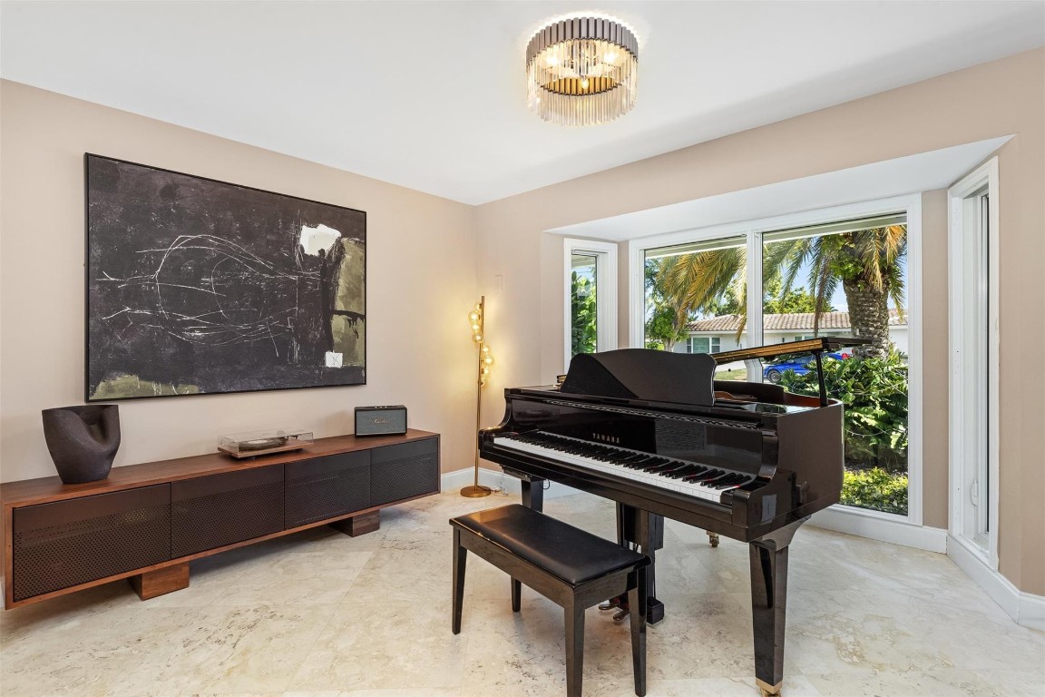 Sunrise Key 45-6 B - Residential