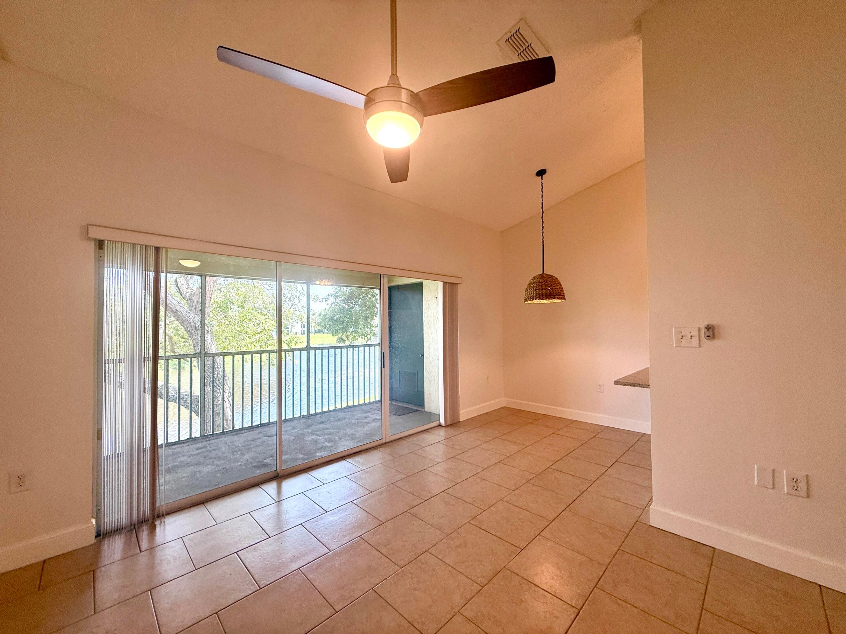 STERLING VILLAGES OF PALM BEACH LAKES CONDO - Residential