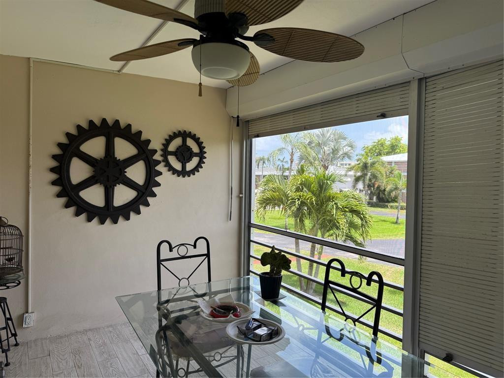 PALM ROYAL APTS INC CONDO - Residential Lease