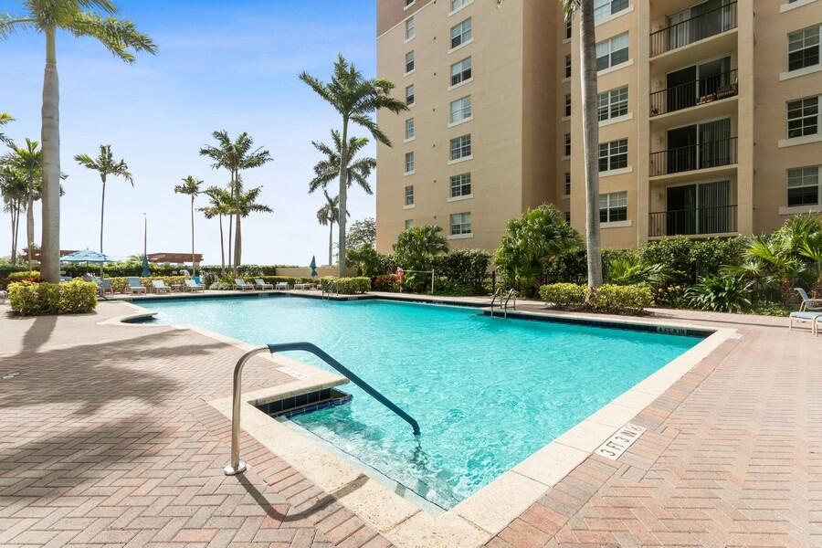 FLAGLER POINTE CONDO - Residential Lease