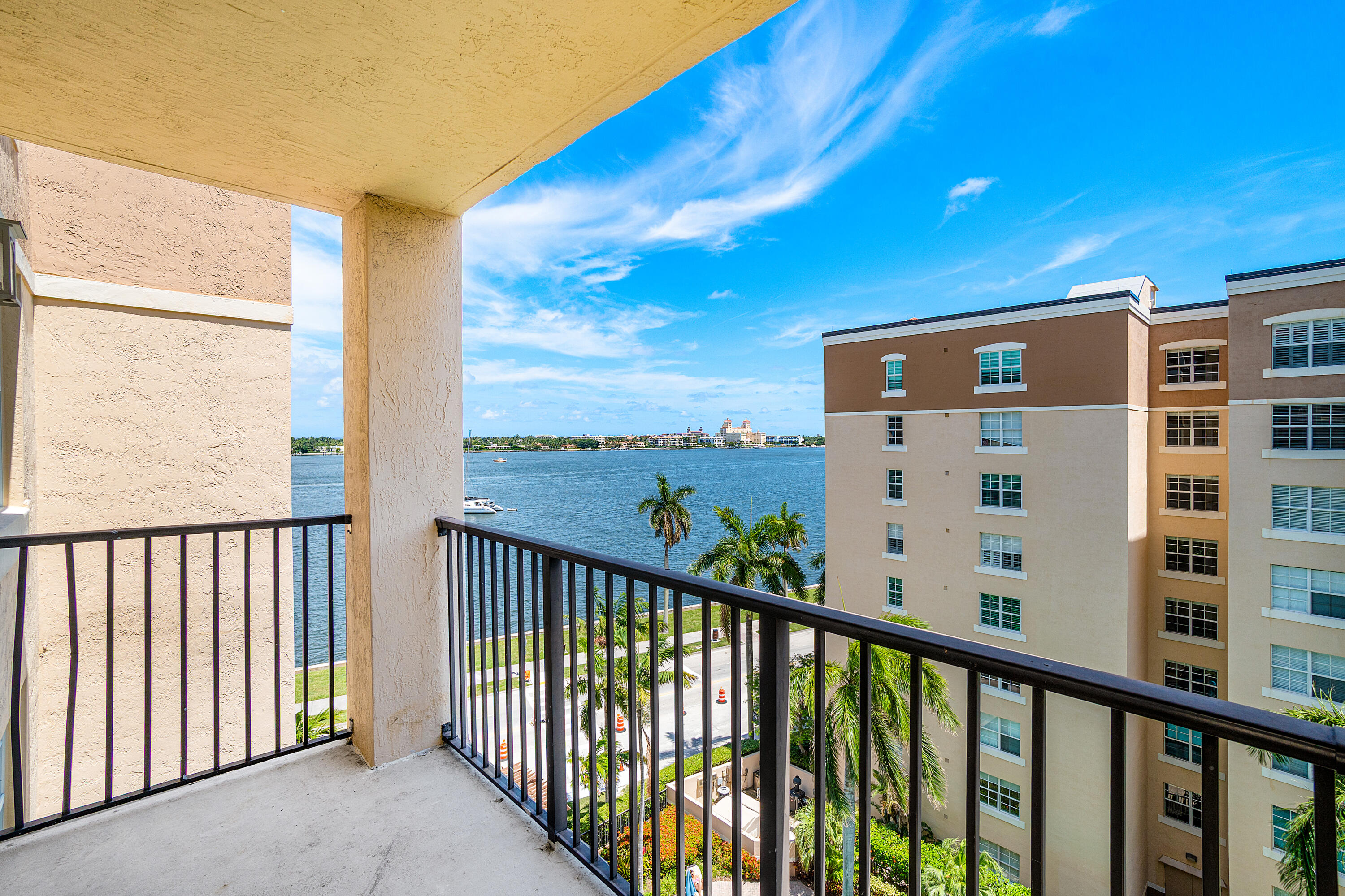 FLAGLER POINTE CONDO - Residential Lease