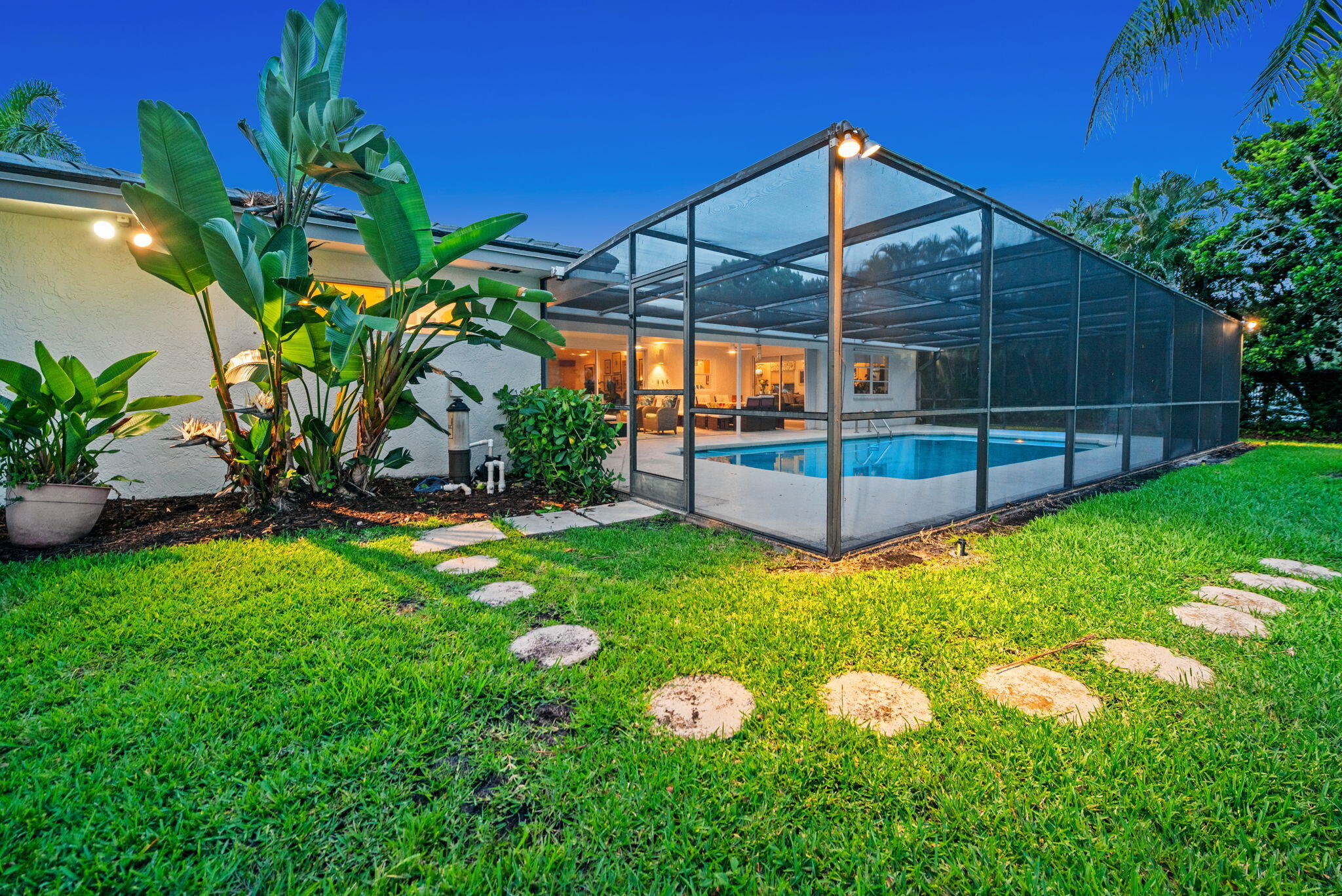 BONAVENTURE LAKES ADD 1 - Residential
