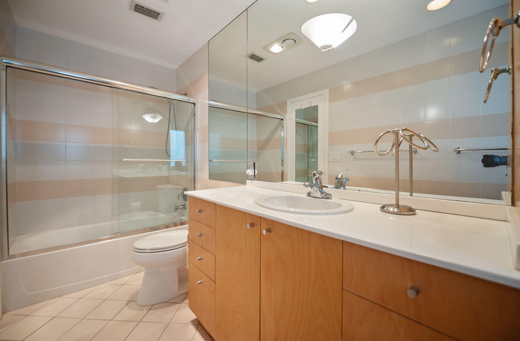 BONAVENTURE LAKES ADD 1 - Residential