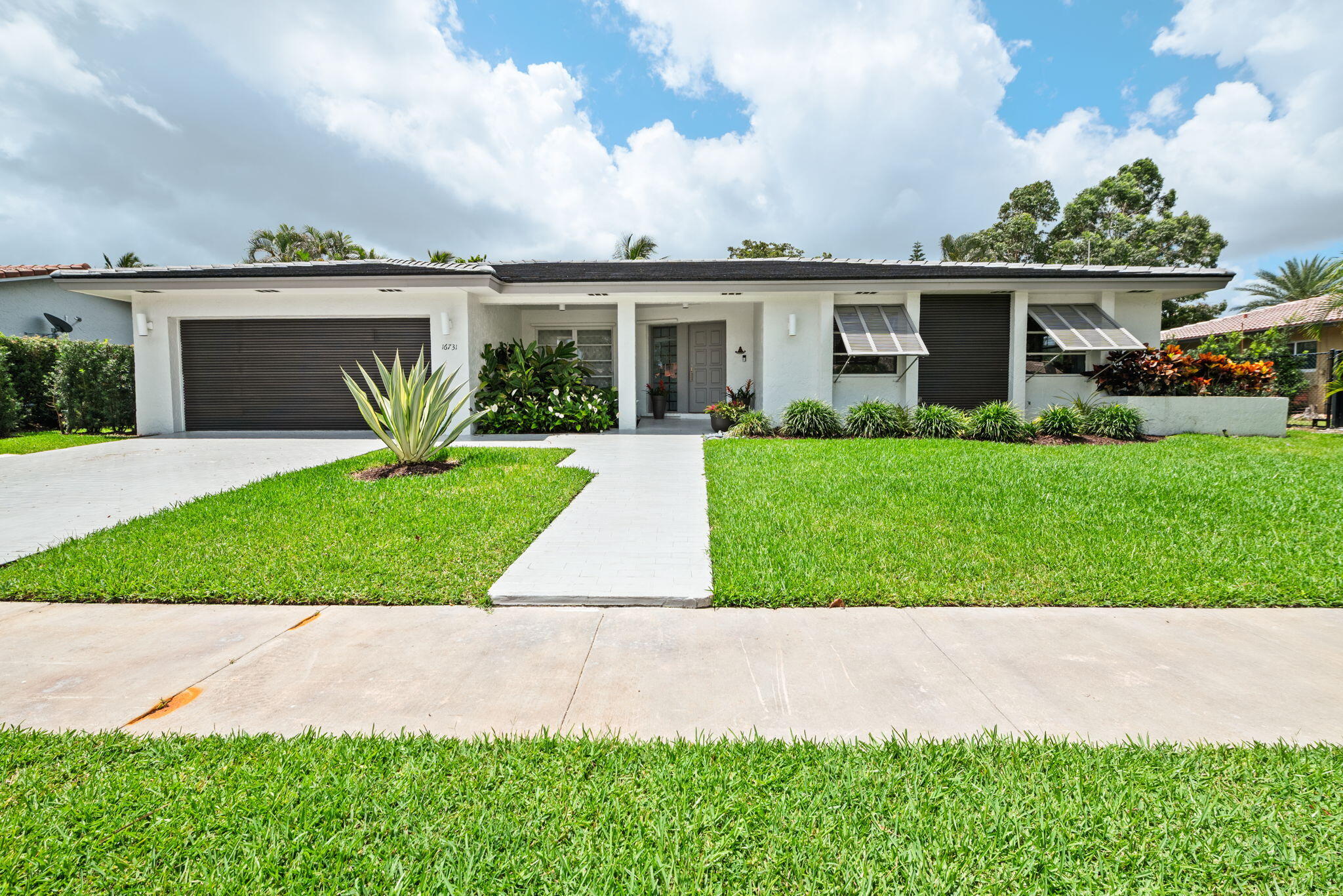 BONAVENTURE LAKES ADD 1 - Residential