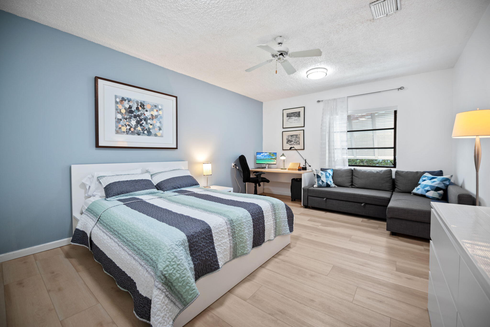 BONAVENTURE LAKES ADD 1 - Residential