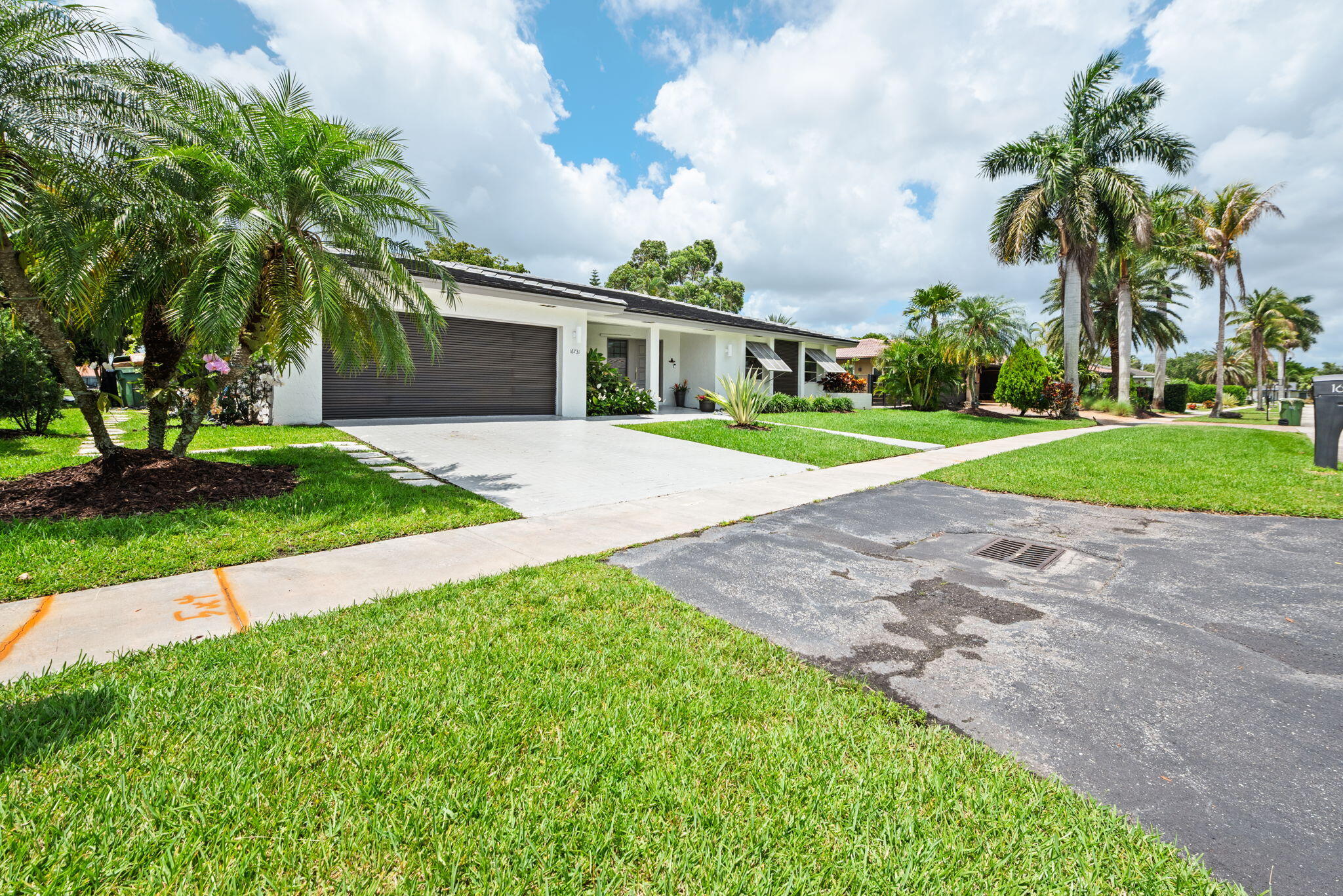 BONAVENTURE LAKES ADD 1 - Residential