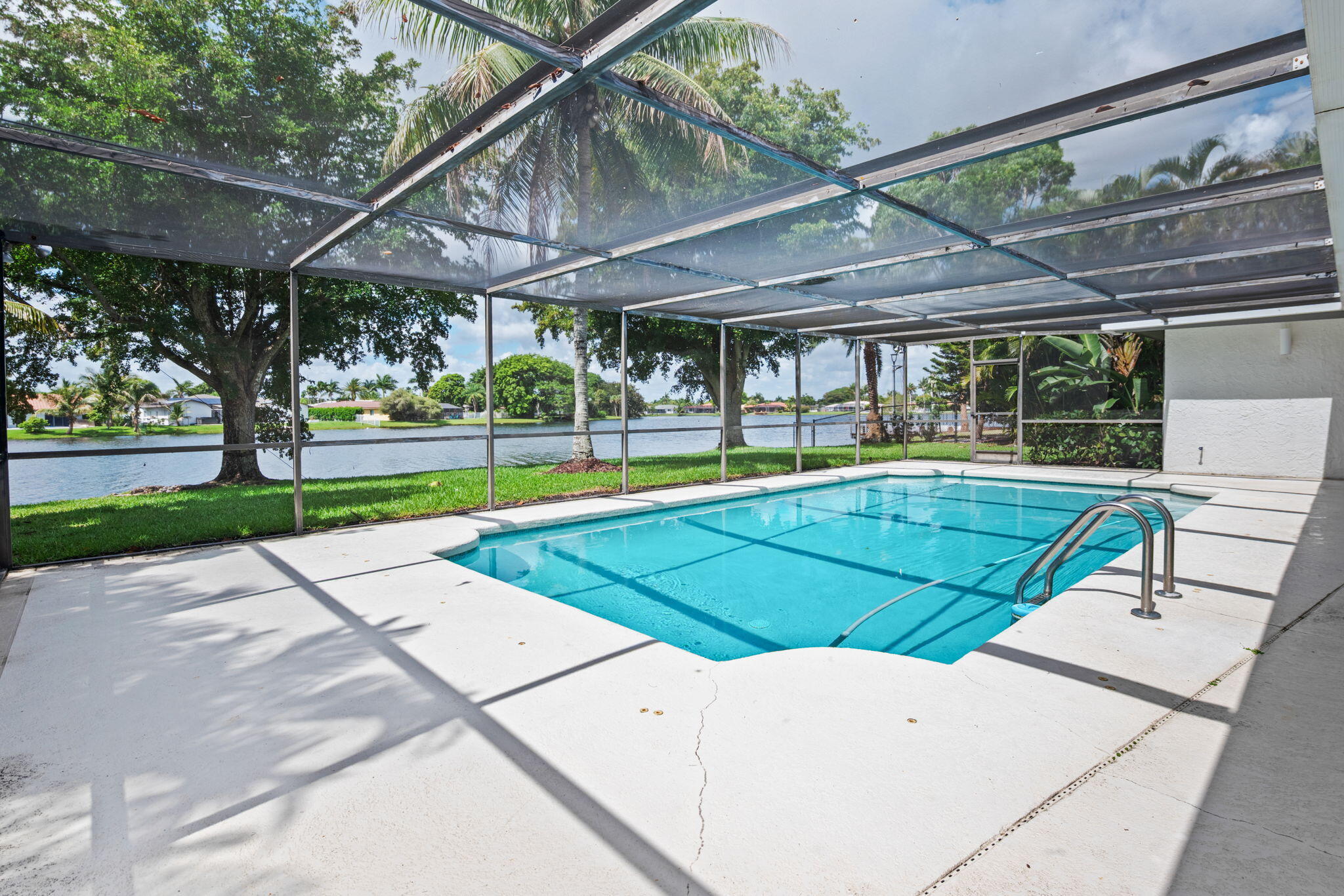 BONAVENTURE LAKES ADD 1 - Residential