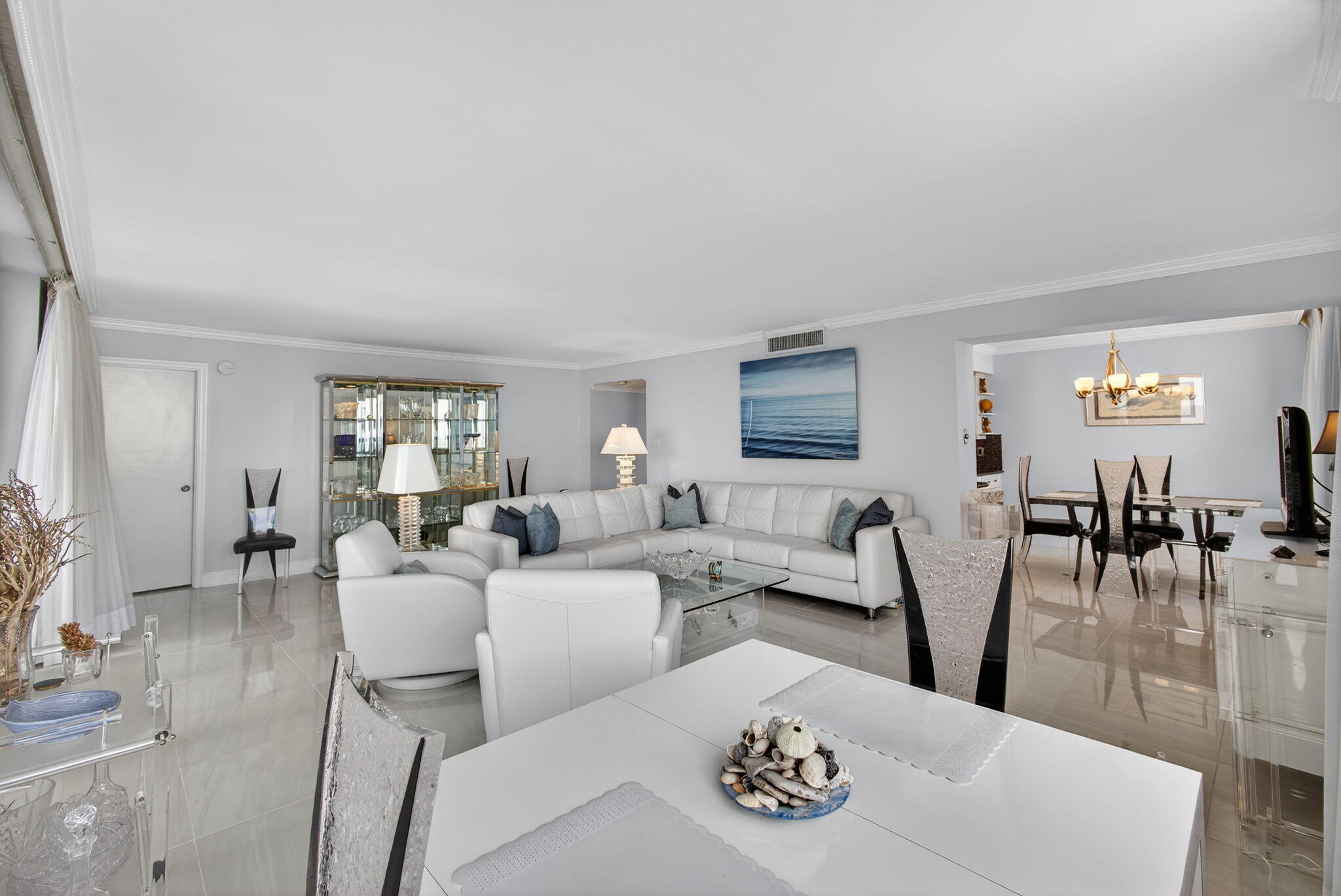 EASTPOINTE CONDO - Residential