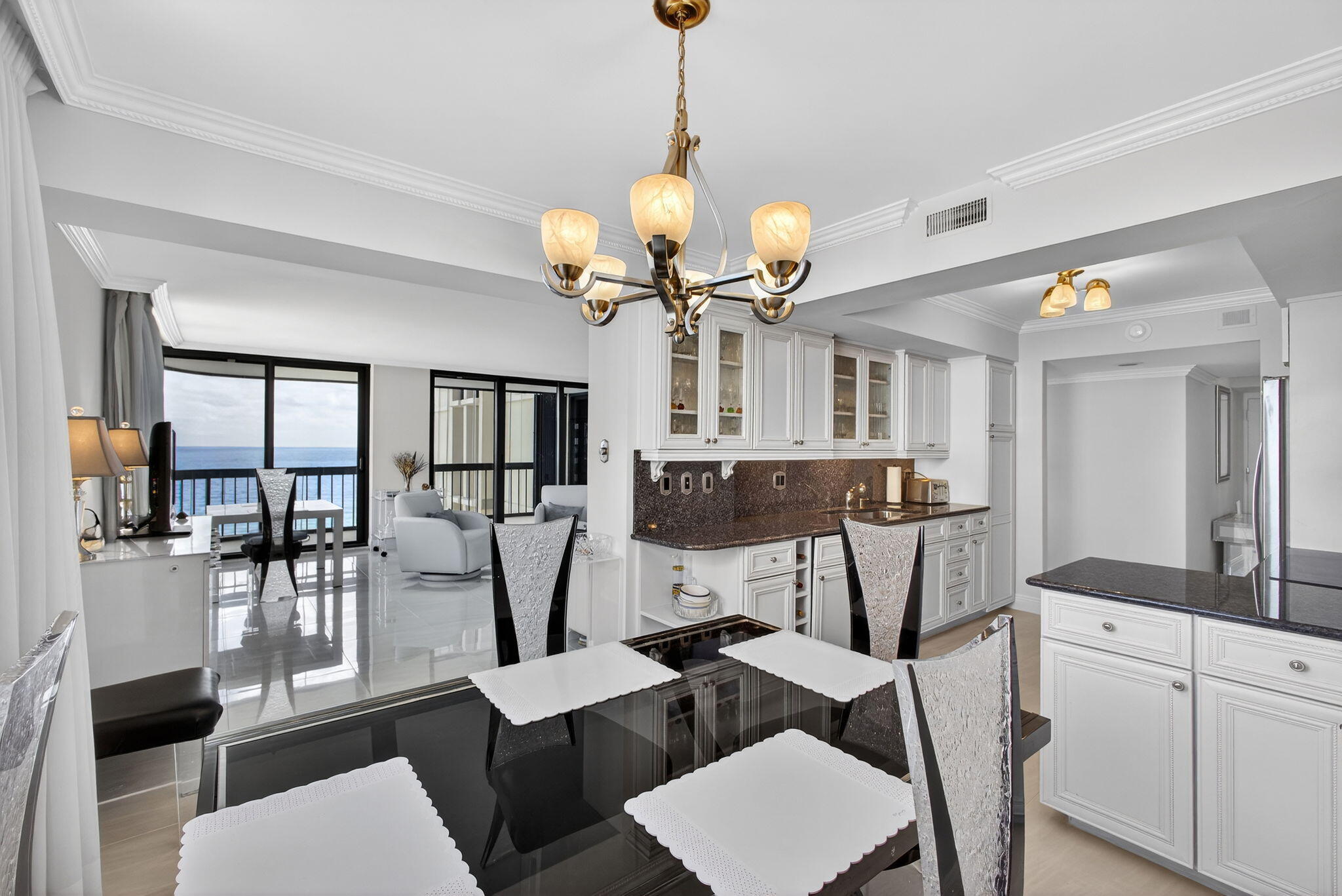 EASTPOINTE CONDO - Residential