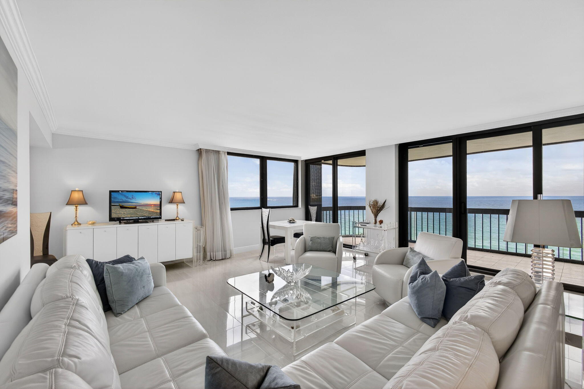 EASTPOINTE CONDO - Residential