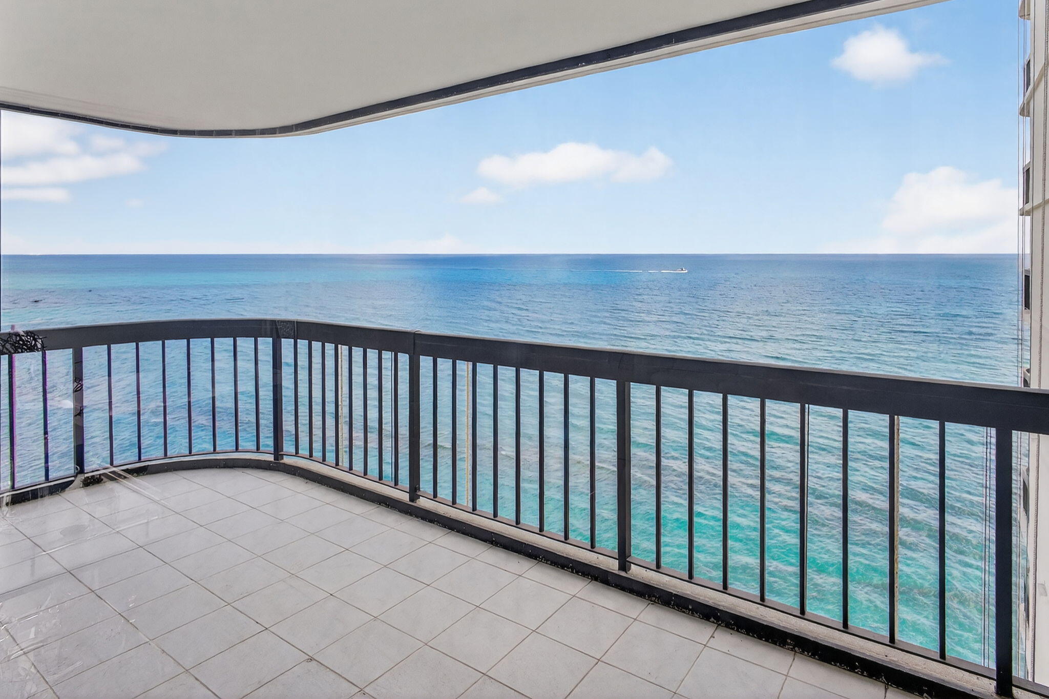 EASTPOINTE CONDO - Residential