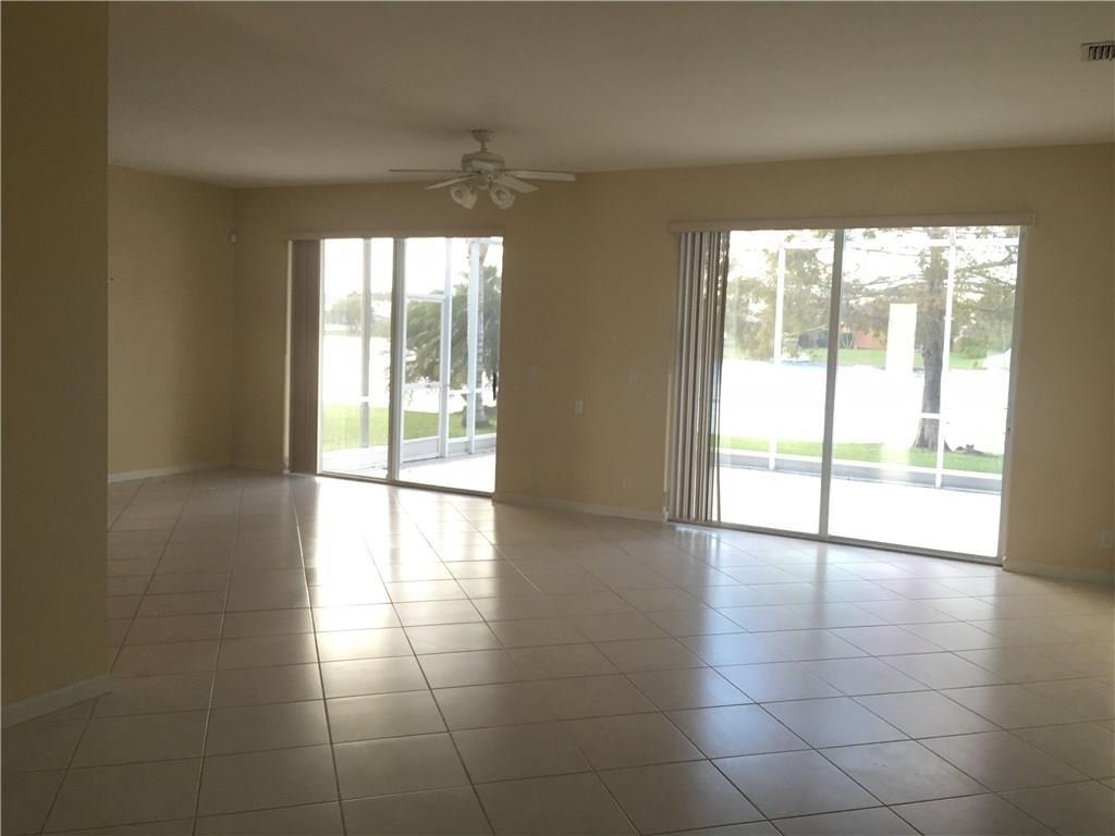 Pelican Trail East - Residential