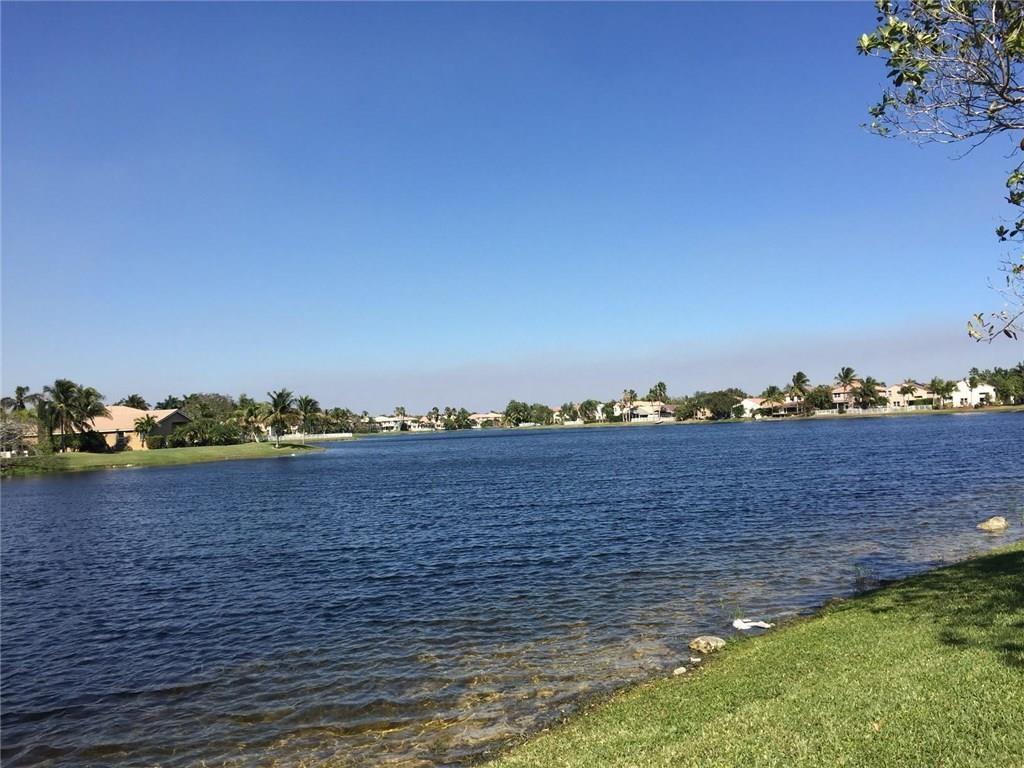 Pelican Trail East - Residential