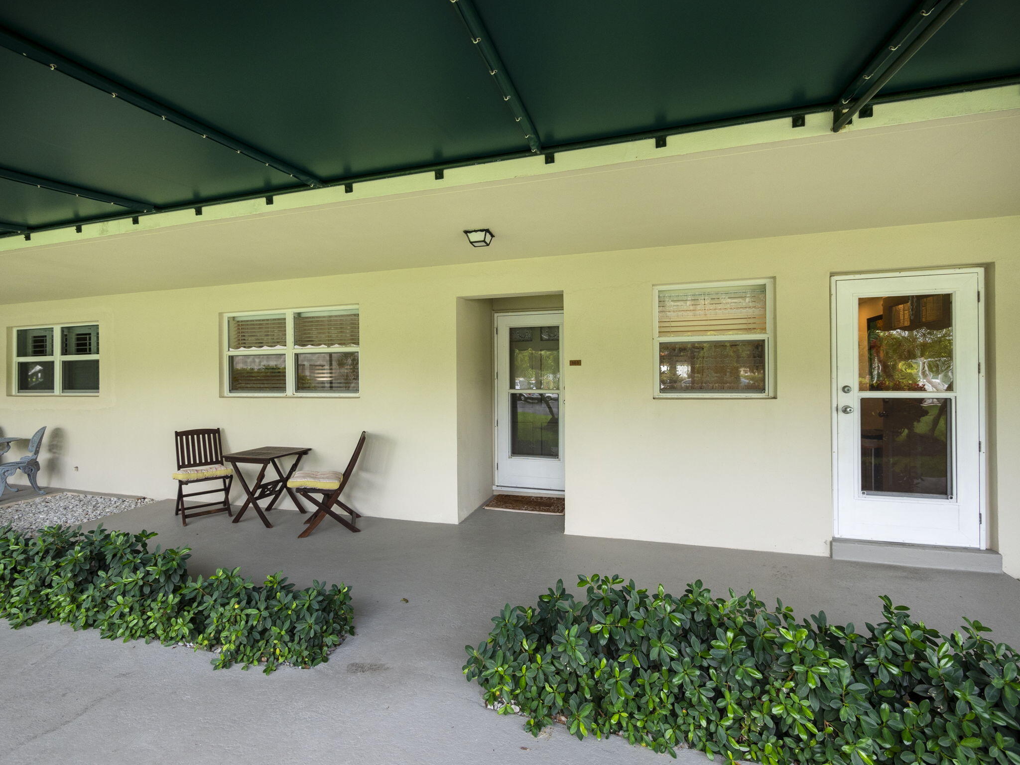 LANDINGS CONDO LT - Residential
