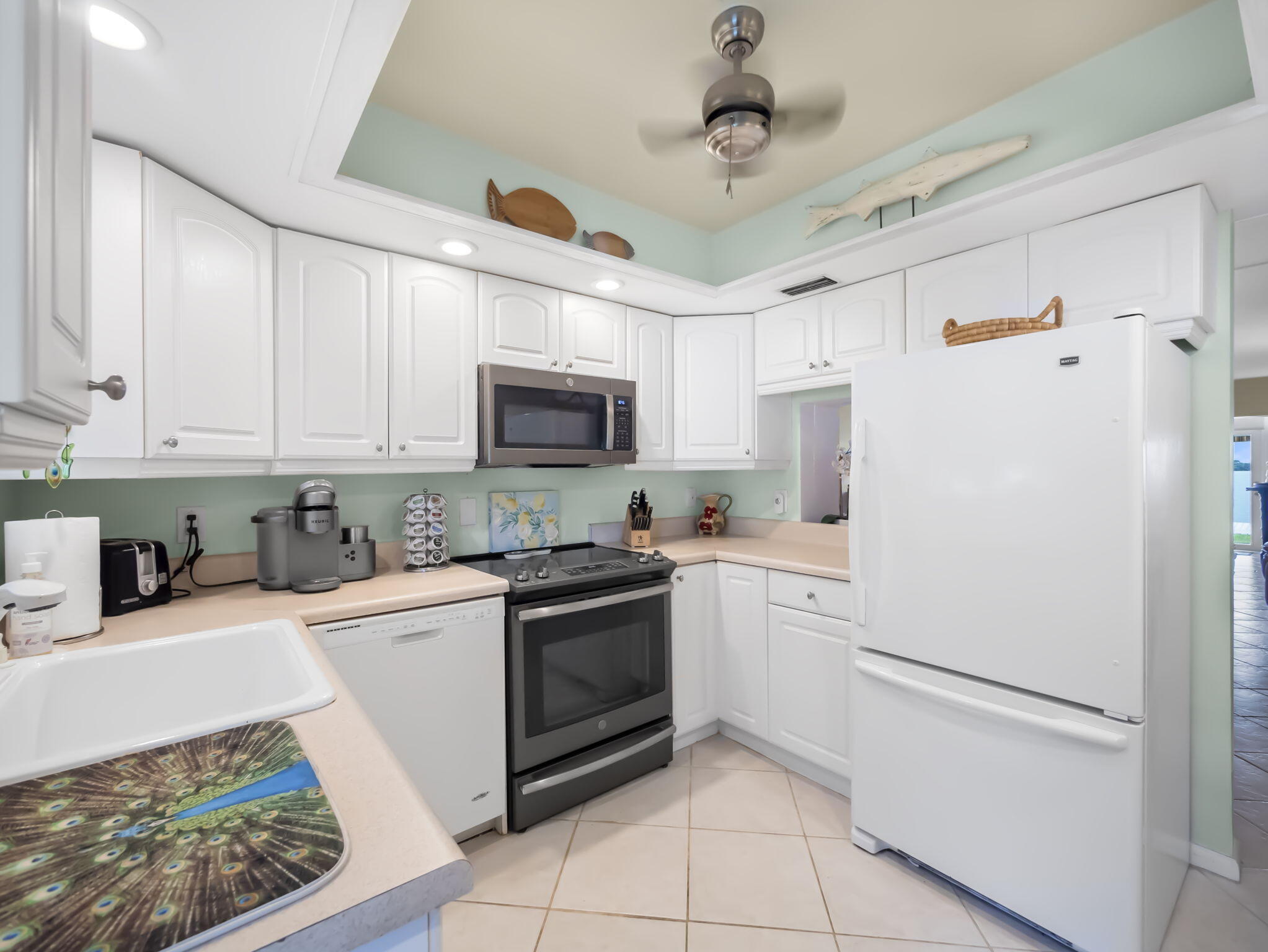 LANDINGS CONDO LT - Residential