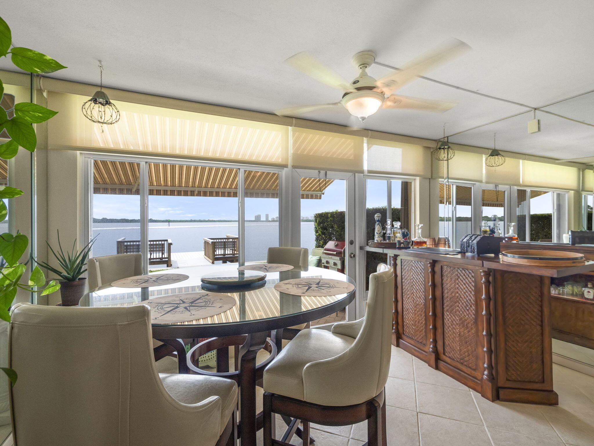 LANDINGS CONDO LT - Residential