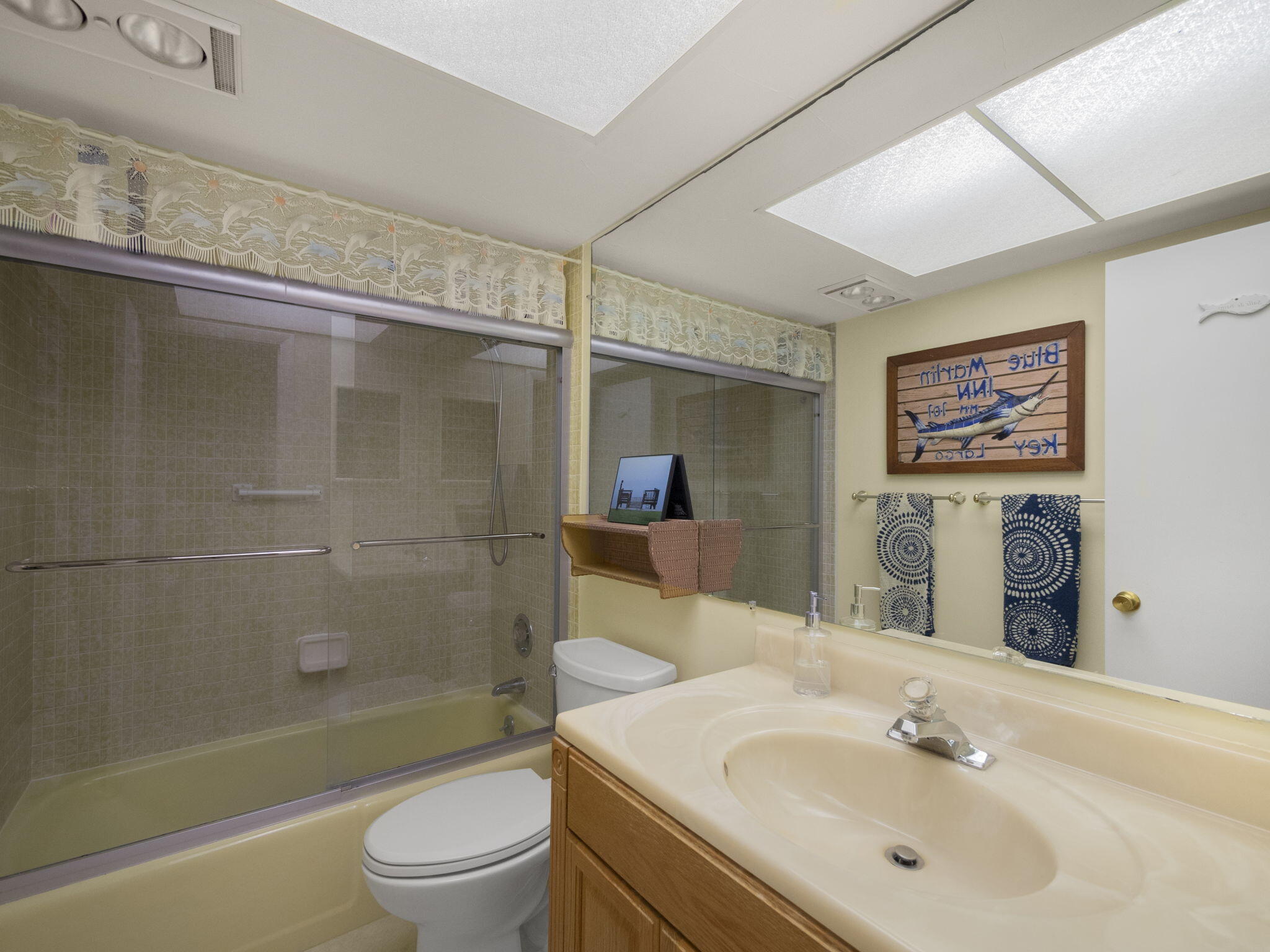 LANDINGS CONDO LT - Residential