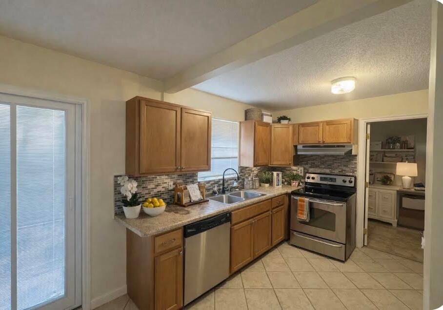 LYNNWOOD HOMESITES - Residential