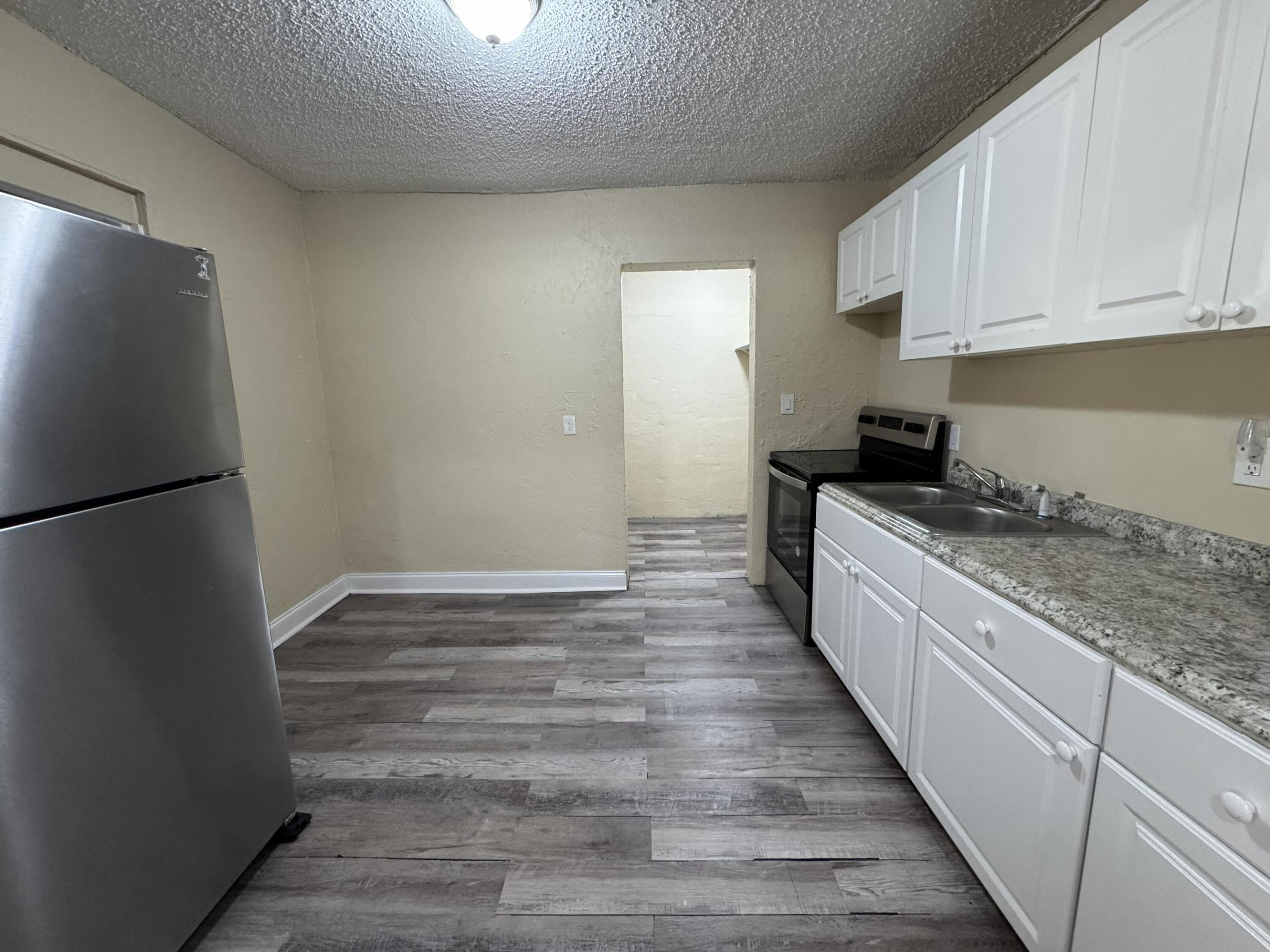 WASHINGTON PARK FOURTH ADD - Residential Lease
