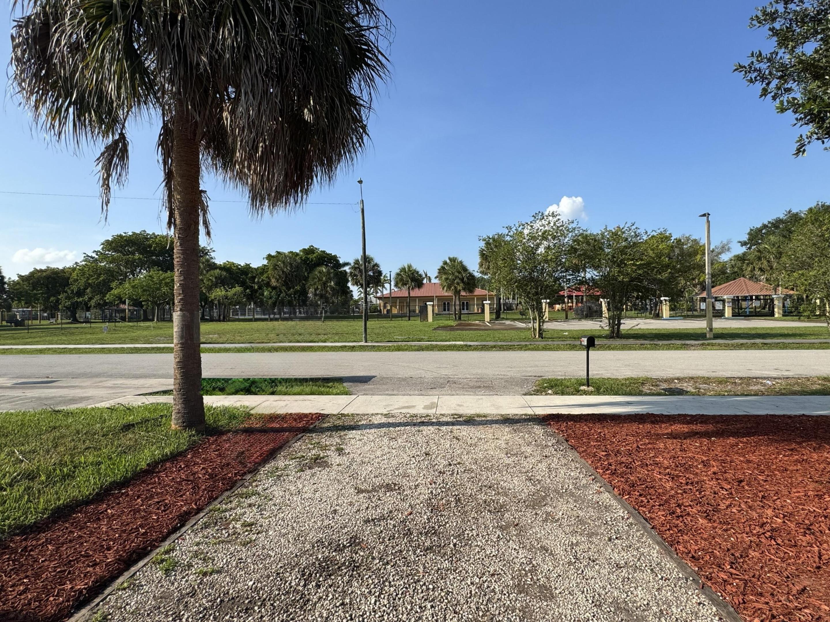 WASHINGTON PARK FOURTH ADD - Residential Lease