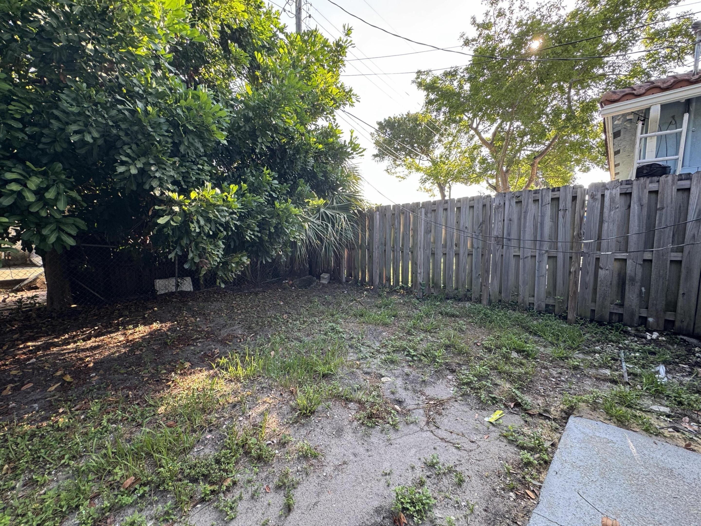 WASHINGTON PARK FOURTH ADD - Residential Lease