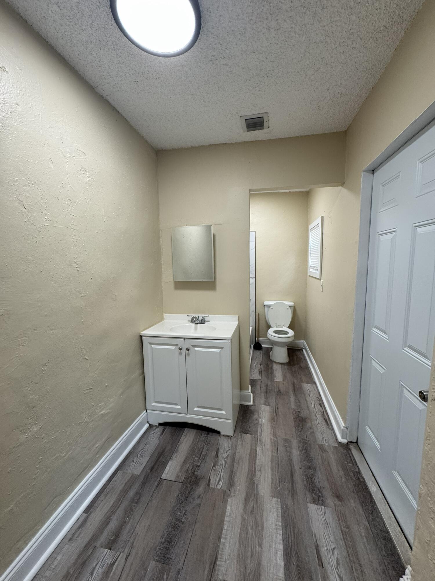 WASHINGTON PARK FOURTH ADD - Residential Lease