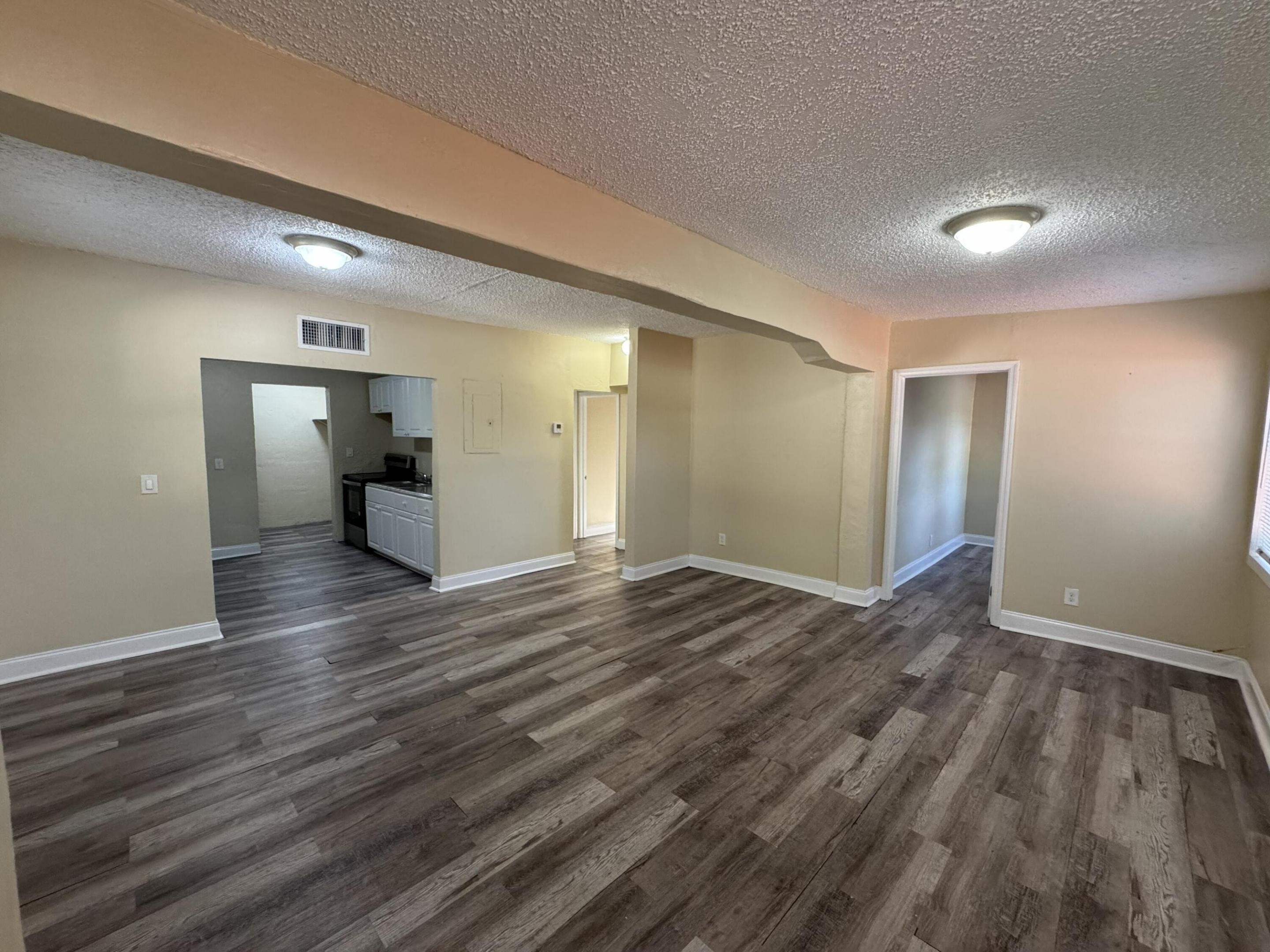 WASHINGTON PARK FOURTH ADD - Residential Lease