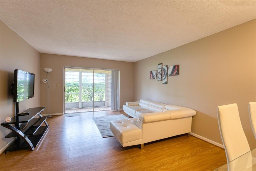 HILLCREST - Residential Lease