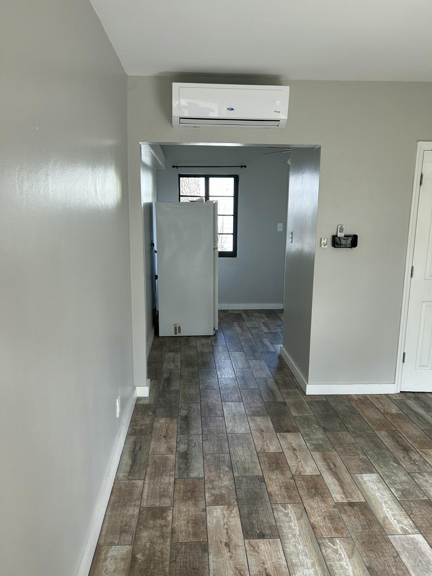 LAKE WORTH TOWN OF - Residential Lease