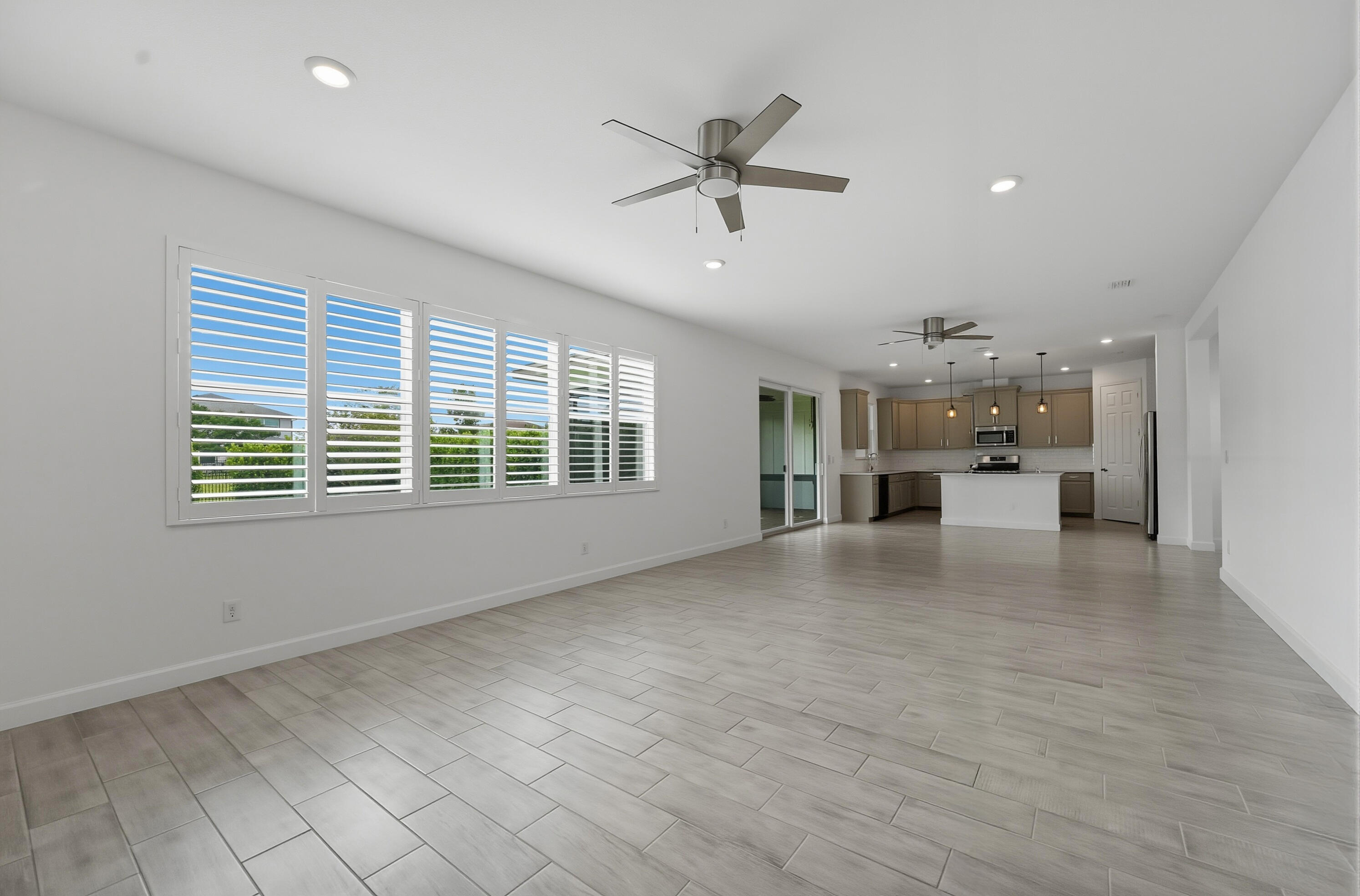 ARDEN PUD POD C SOUTH - Residential Lease