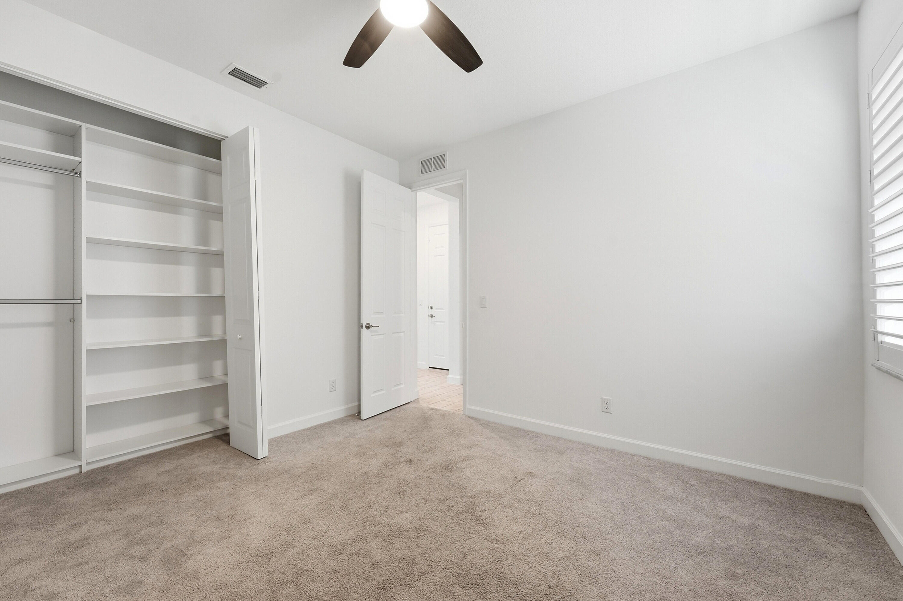 ARDEN PUD POD C SOUTH - Residential Lease