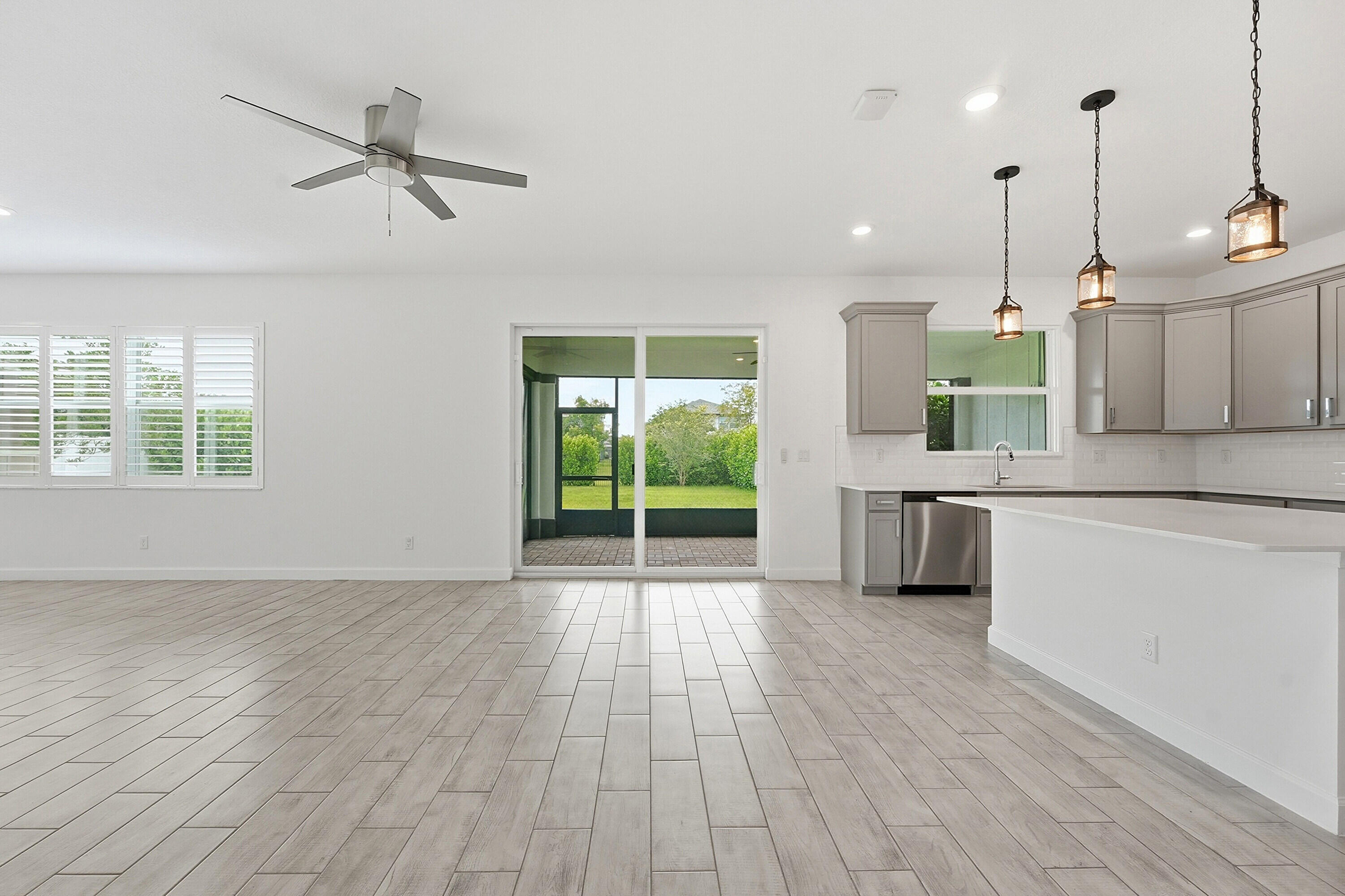 ARDEN PUD POD C SOUTH - Residential Lease