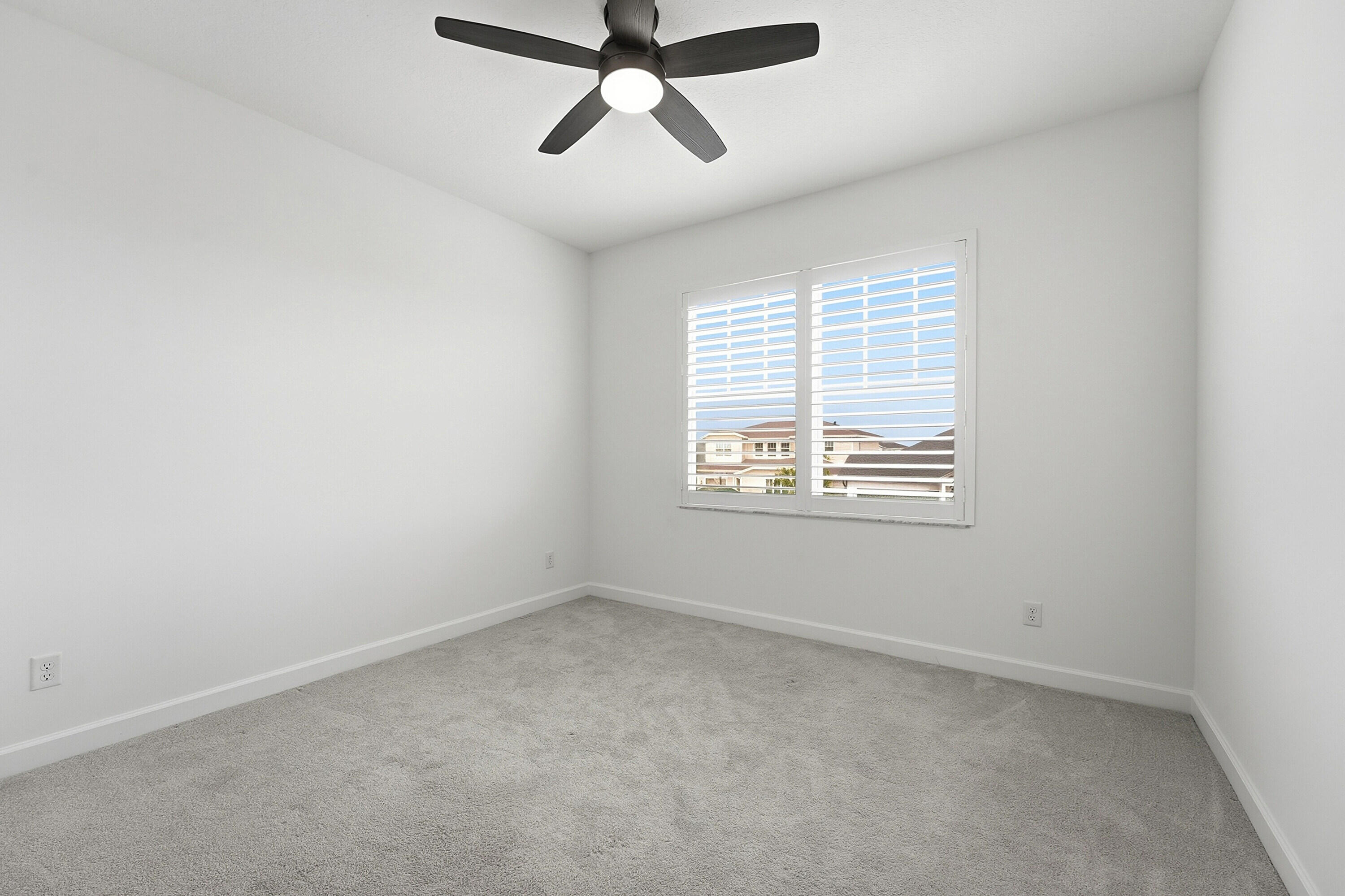 ARDEN PUD POD C SOUTH - Residential Lease