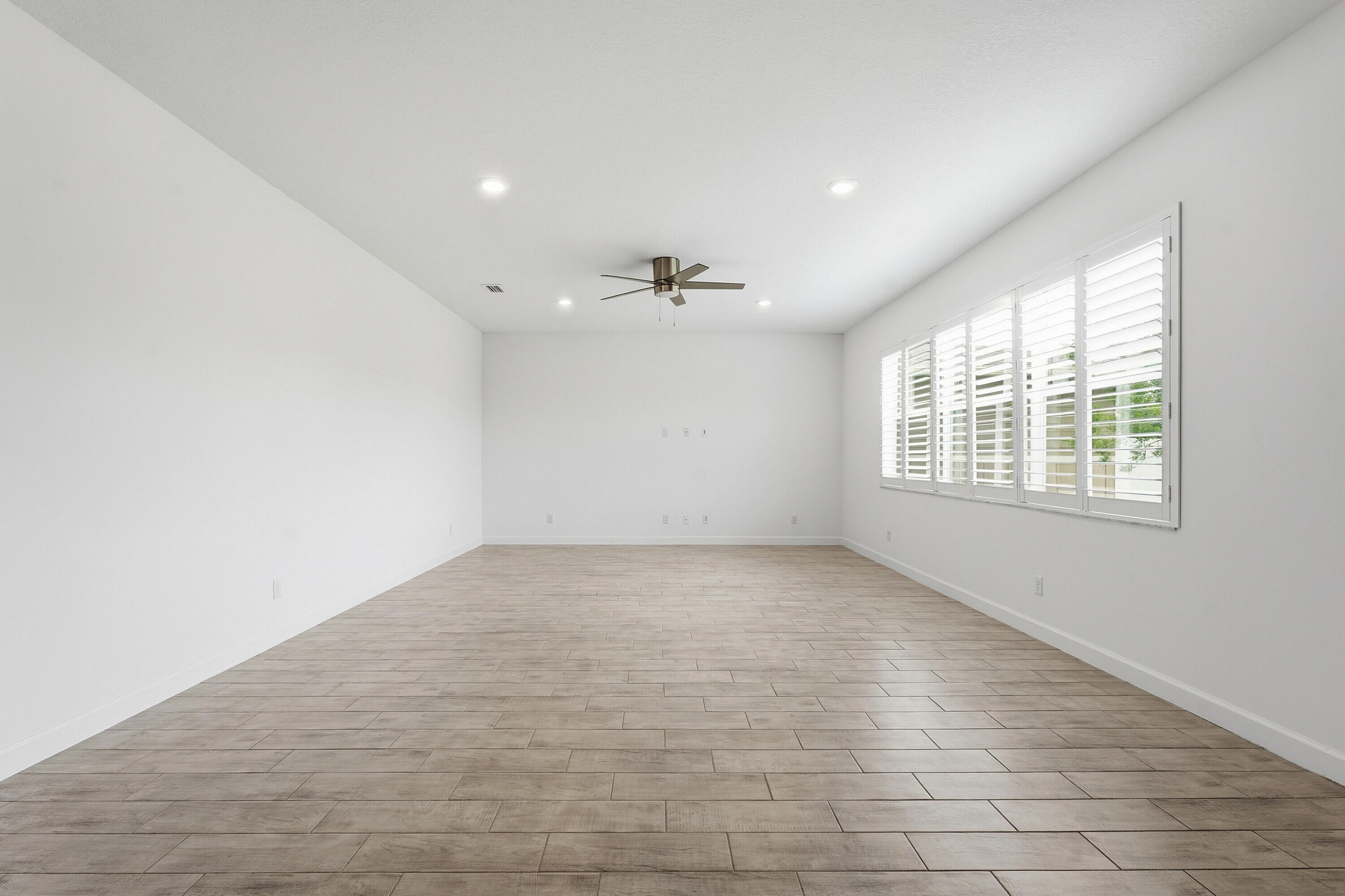 ARDEN PUD POD C SOUTH - Residential Lease