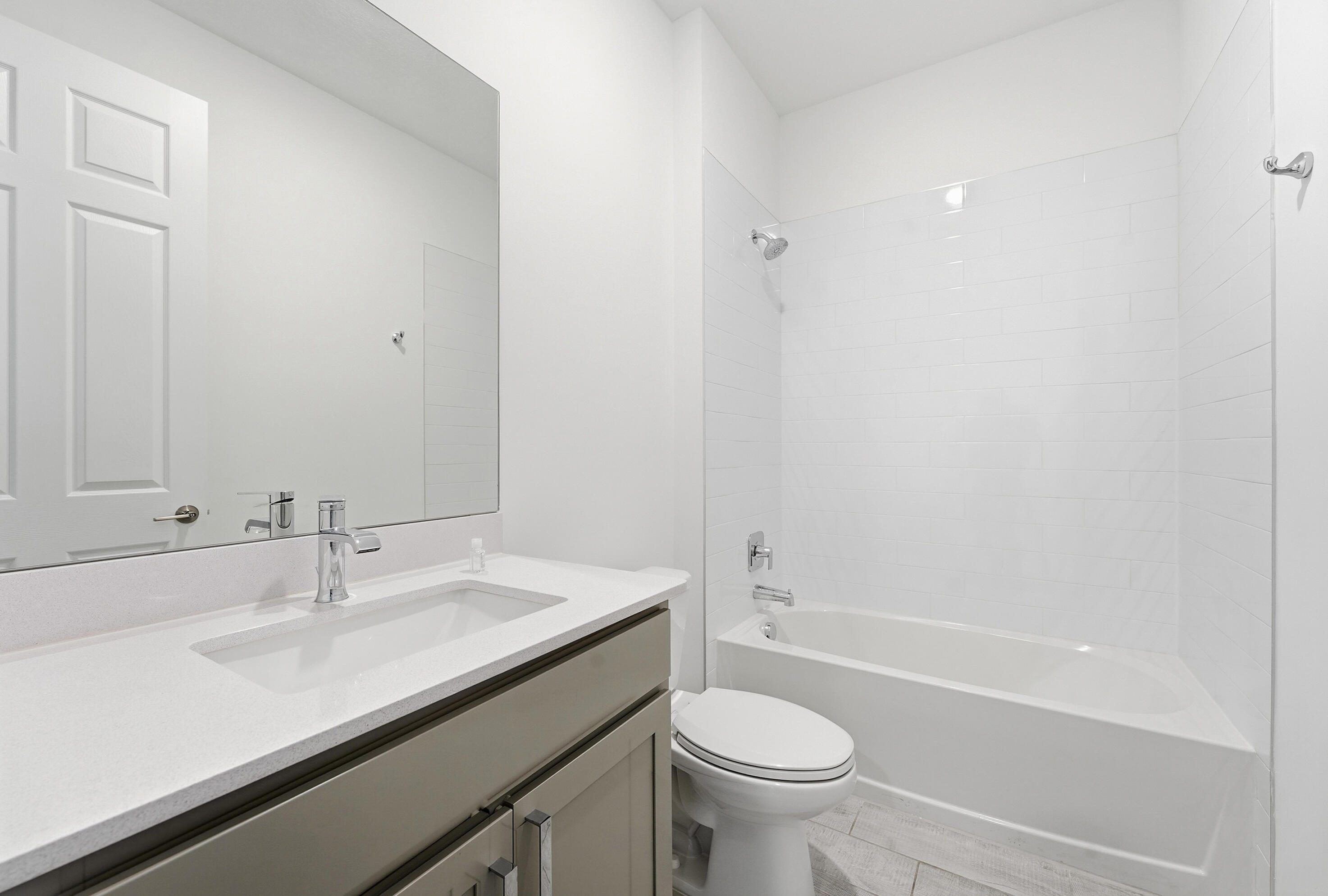 ARDEN PUD POD C SOUTH - Residential Lease
