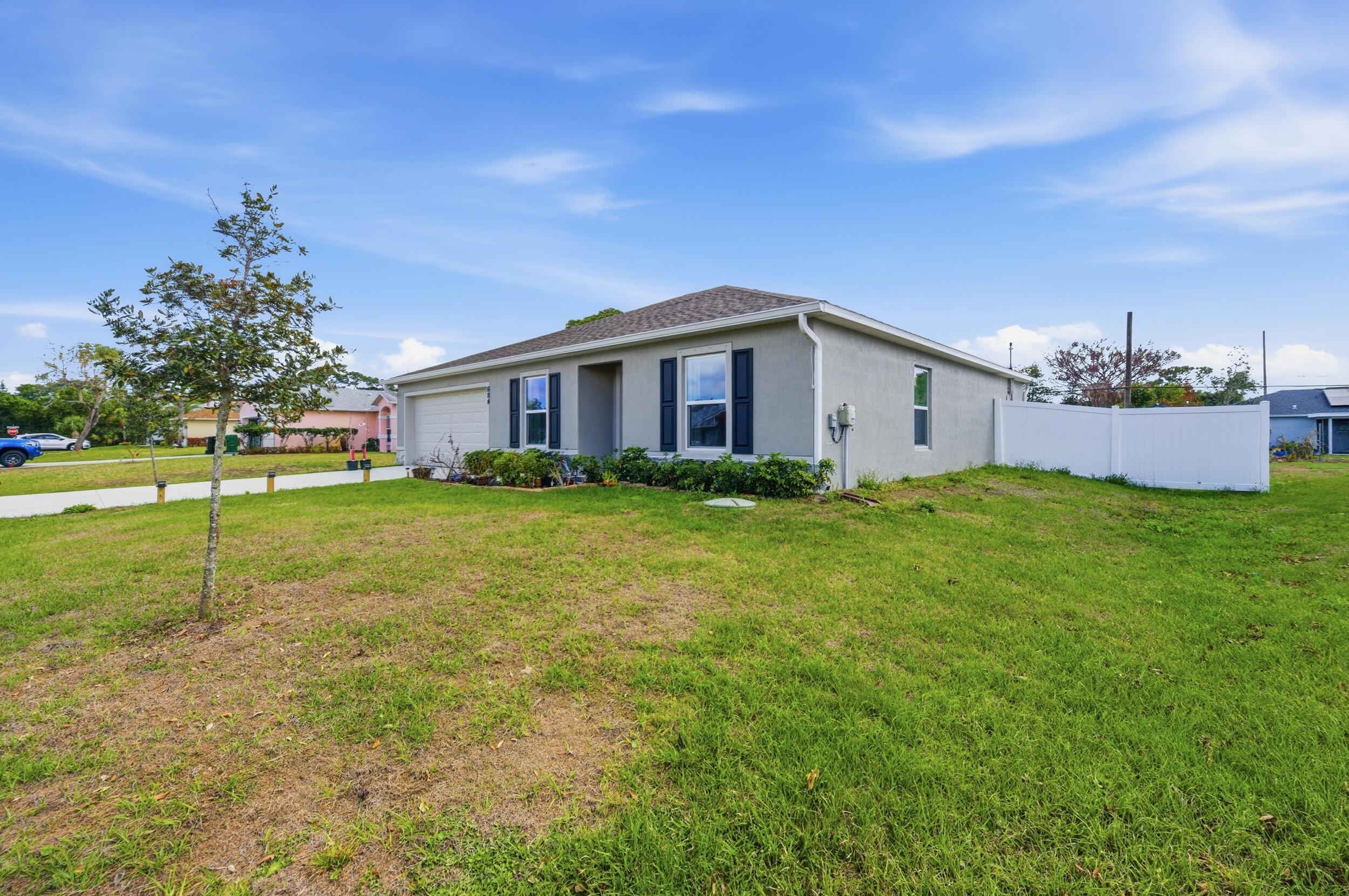 PORT ST LUCIE SECTION 18 - Residential