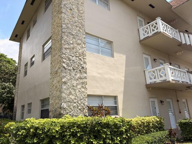 HAWAIIAN GARDENS - Residential