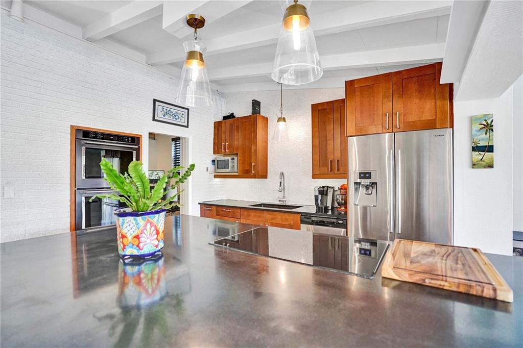 Lauderdale Isles 2 35-33 - Residential