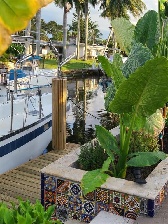 Lauderdale Isles 2 35-33 - Residential