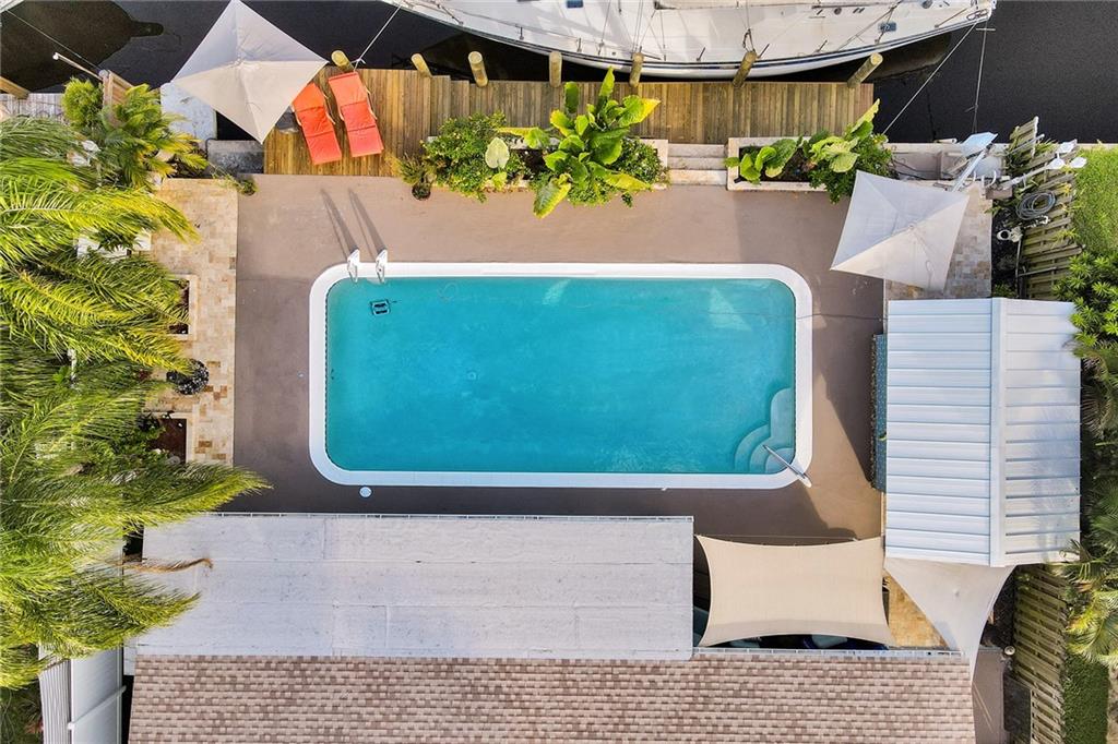 Lauderdale Isles 2 35-33 - Residential