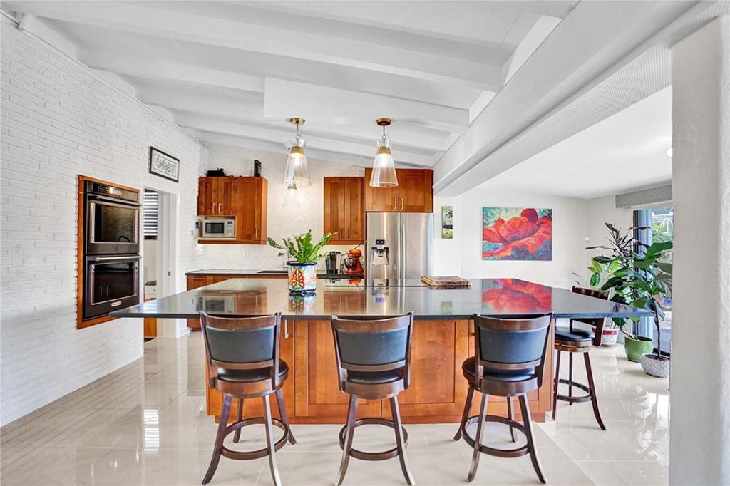 Lauderdale Isles 2 35-33 - Residential